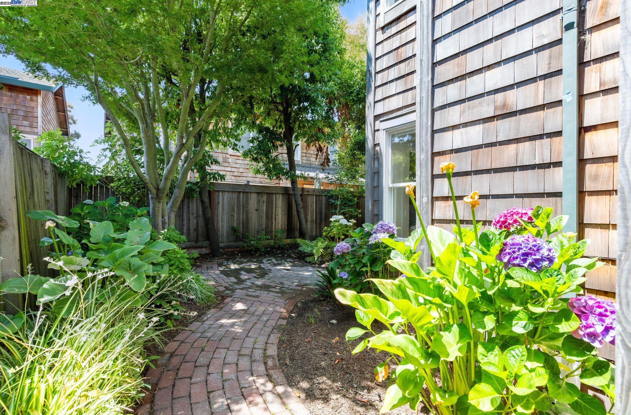 Photo #19: 41105862 Listing: Photo #19