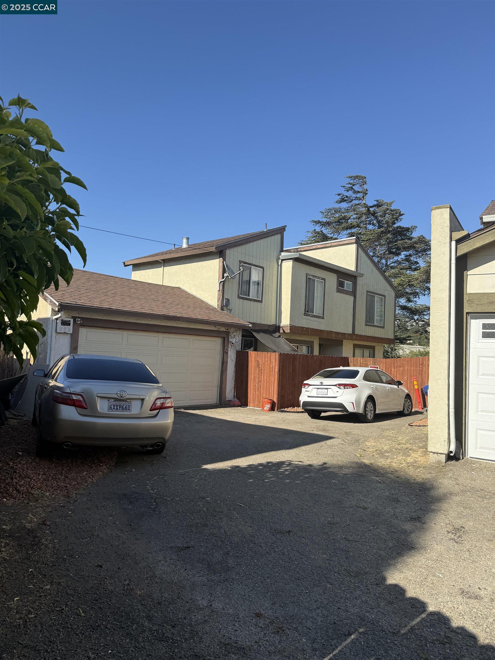 Detail Gallery Image 1 of 1 For 262 S 47th St, Richmond,  CA 94804 - 3 Beds | 2/1 Baths