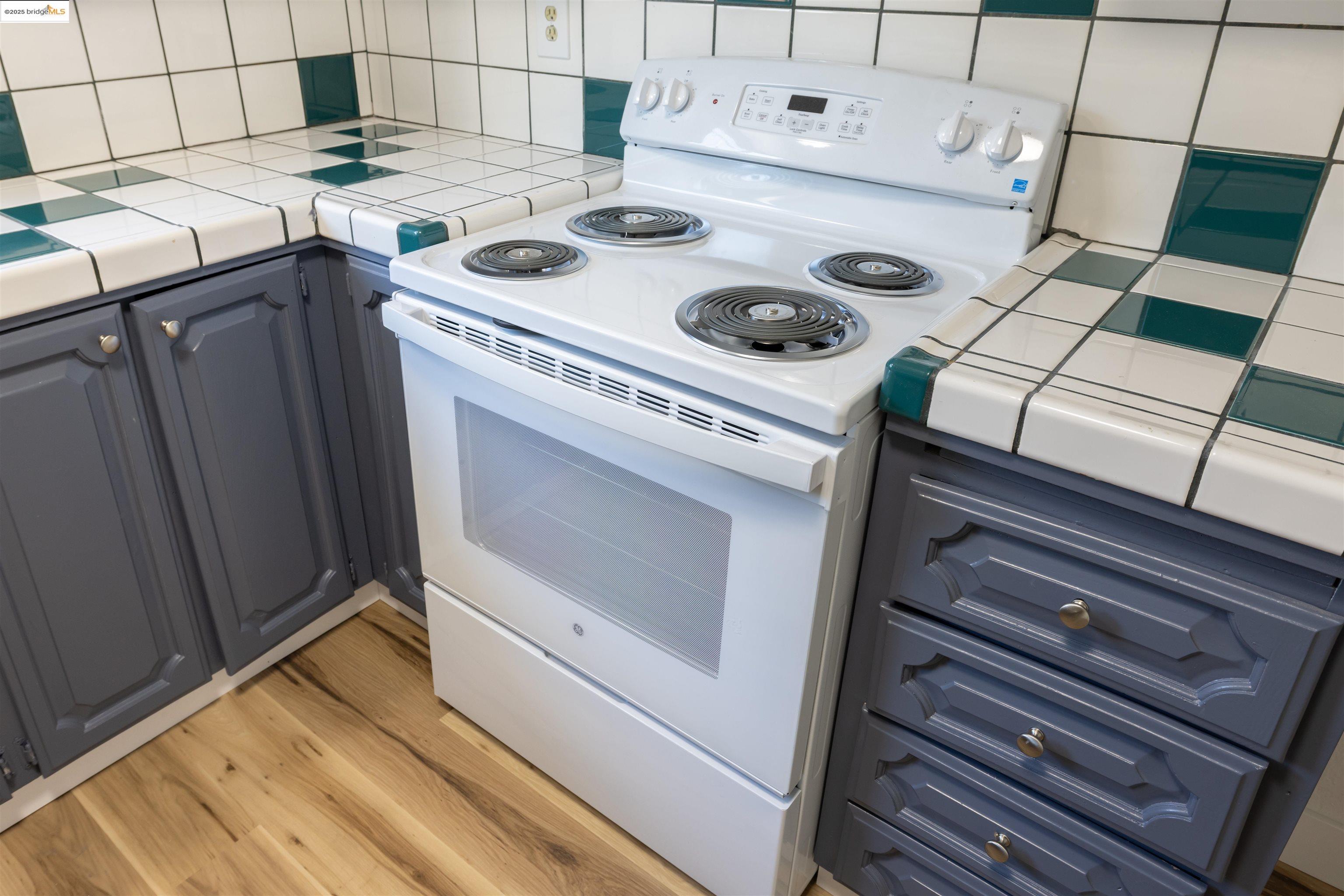 Detail Gallery Image 17 of 59 For 1813 Hanlon Way, Pittsburg,  CA 94565 - 4 Beds | 1/1 Baths