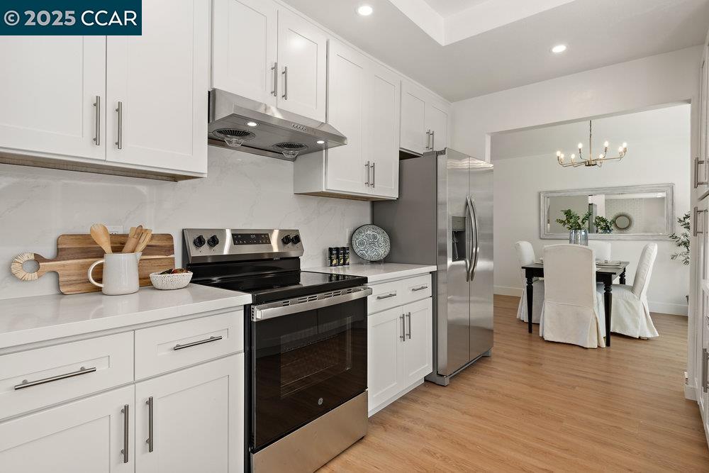 Detail Gallery Image 13 of 60 For 607 Nantucket Ct, Walnut Creek,  CA 94598 - 4 Beds | 2/1 Baths