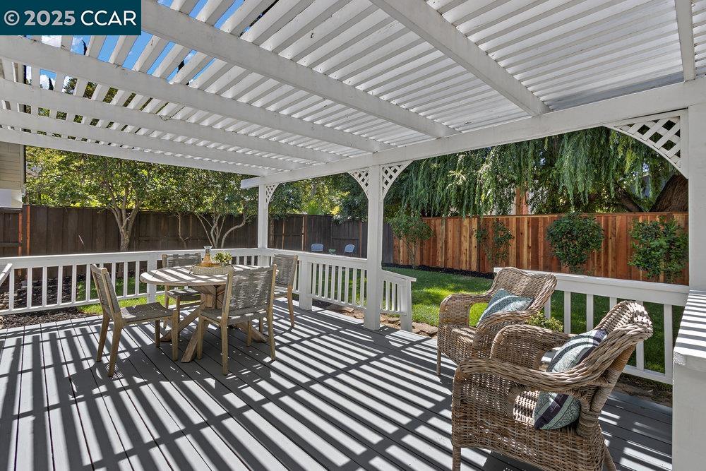 Detail Gallery Image 38 of 60 For 607 Nantucket Ct, Walnut Creek,  CA 94598 - 4 Beds | 2/1 Baths