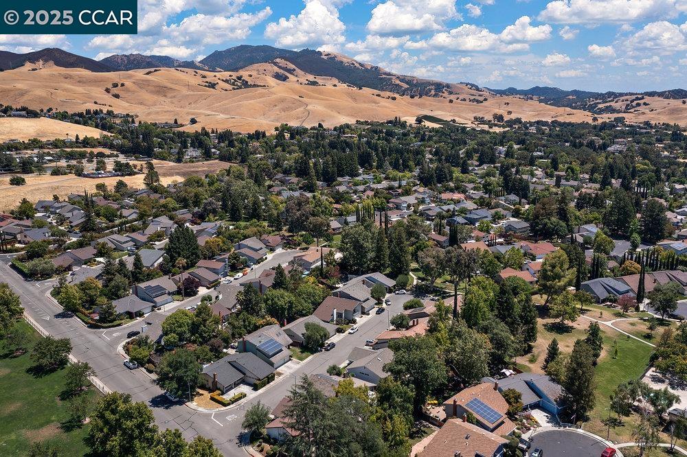 Detail Gallery Image 57 of 60 For 607 Nantucket Ct, Walnut Creek,  CA 94598 - 4 Beds | 2/1 Baths