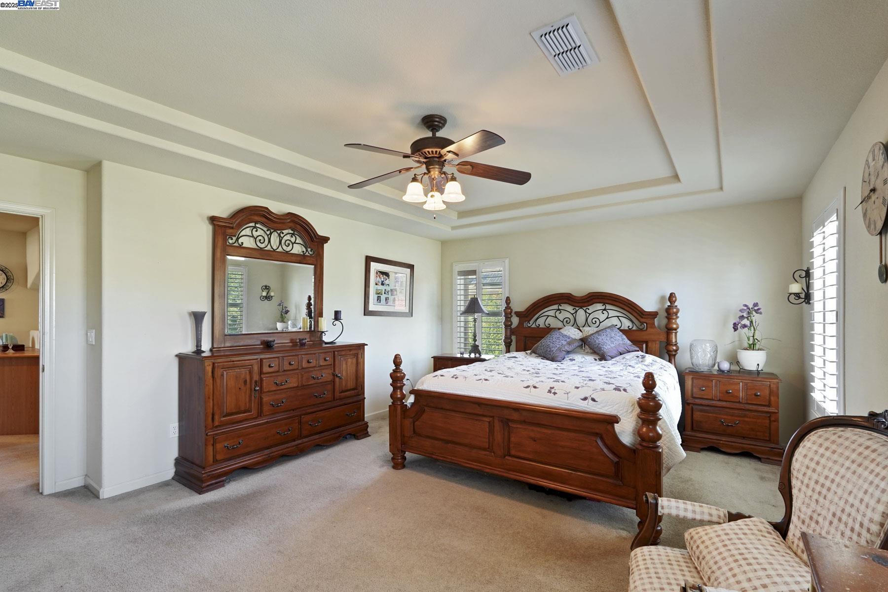 Detail Gallery Image 21 of 53 For 5854 Riverbank Cir, Stockton,  CA 95219 - 3 Beds | 2/1 Baths
