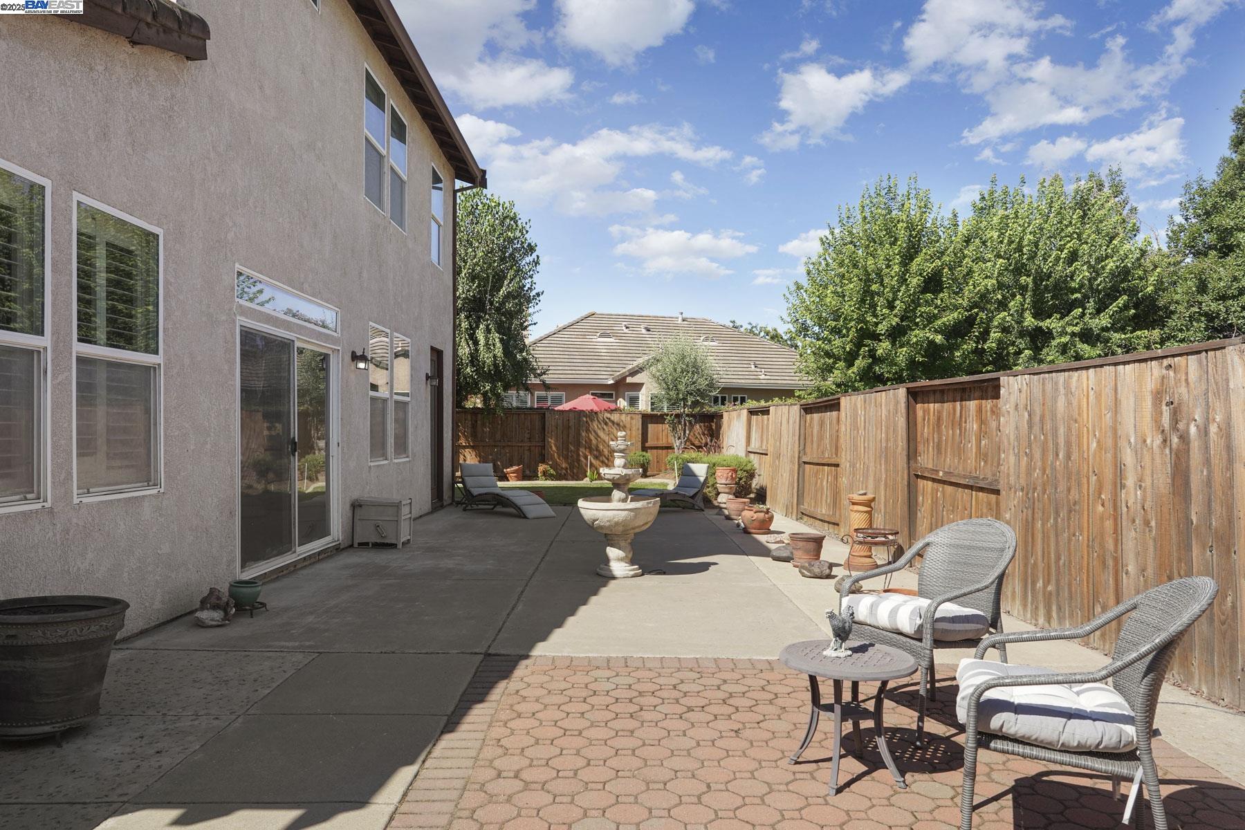 Detail Gallery Image 45 of 53 For 5854 Riverbank Cir, Stockton,  CA 95219 - 3 Beds | 2/1 Baths