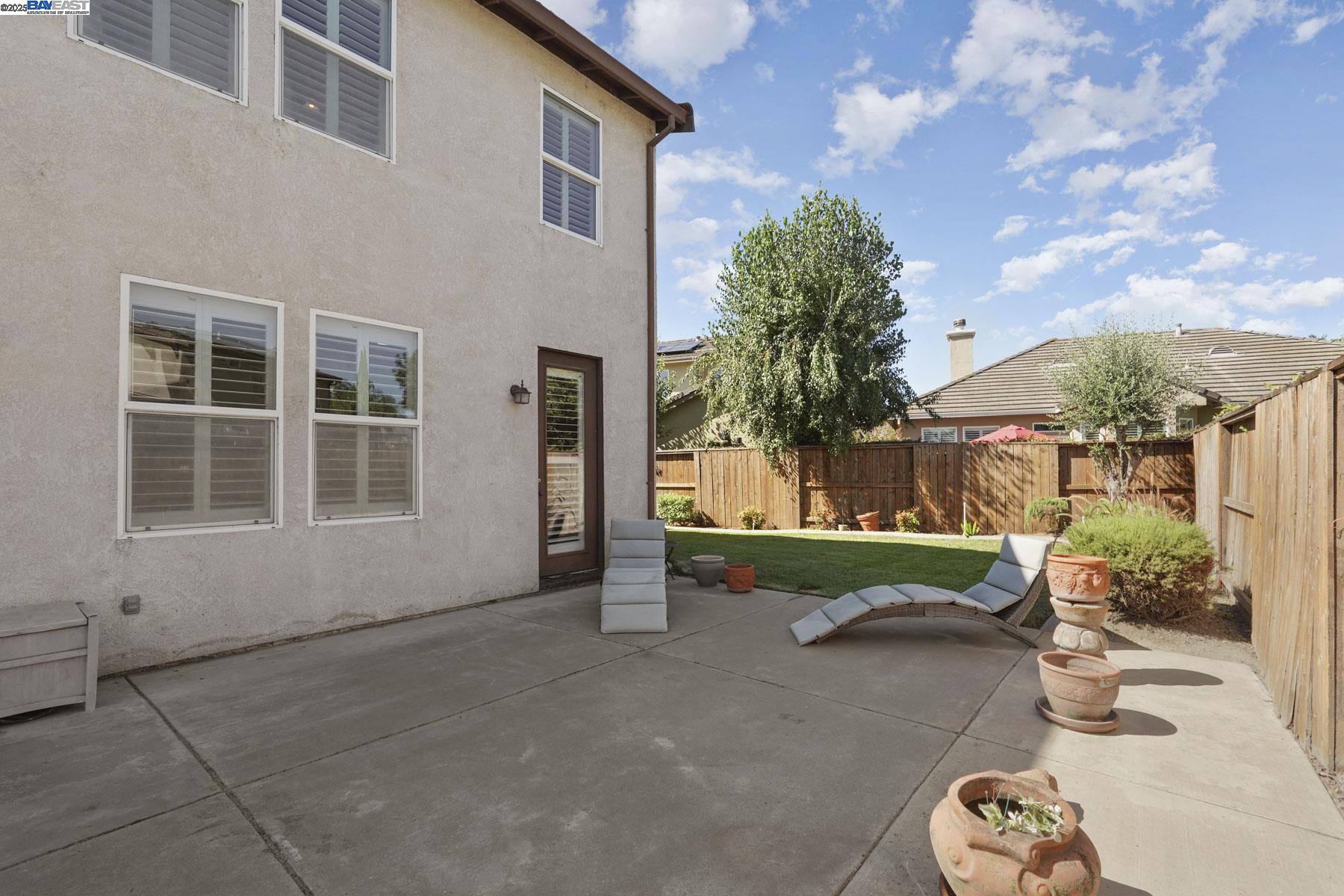 Detail Gallery Image 46 of 53 For 5854 Riverbank Cir, Stockton,  CA 95219 - 3 Beds | 2/1 Baths