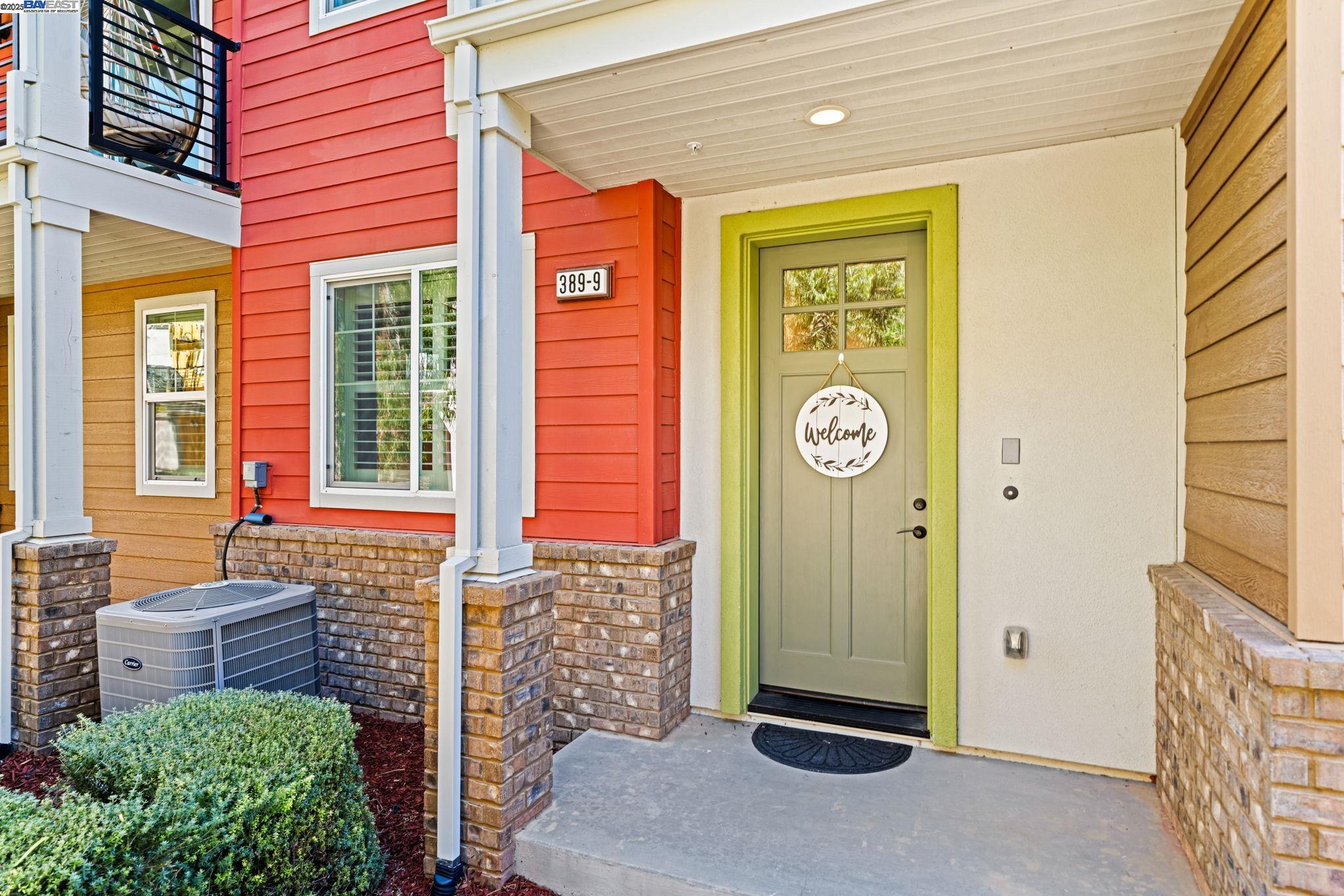 MLS: 41105882 Condo For Sale