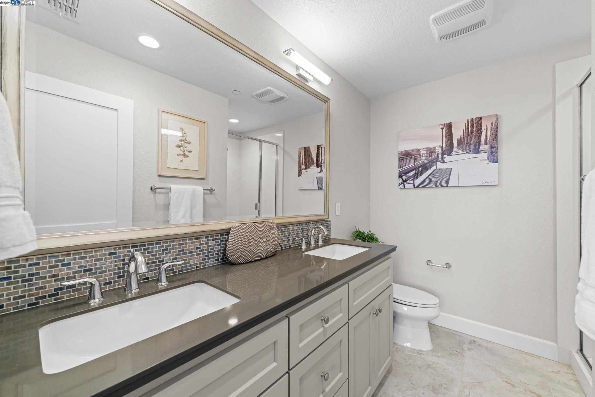 Photo #12: 41105882 Listing: Photo #12