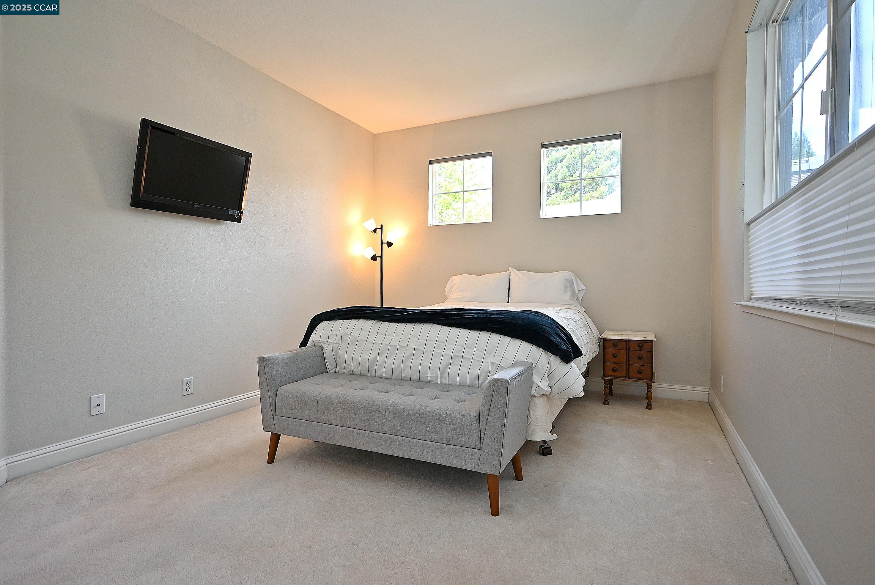 Detail Gallery Image 25 of 60 For 1239 Sunrise Ridge Dr, Lafayette,  CA 94549 - 6 Beds | 3/1 Baths