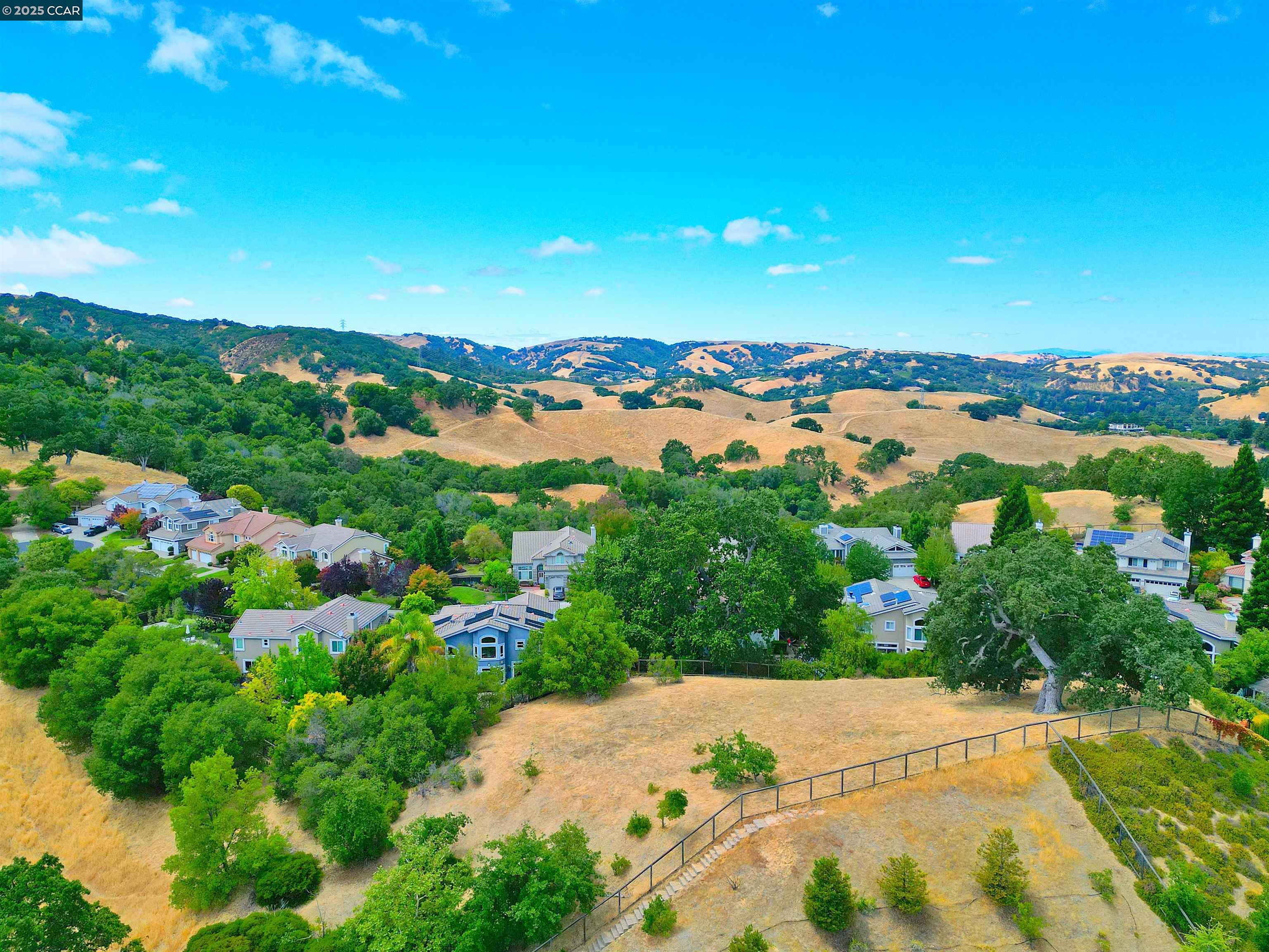 Detail Gallery Image 47 of 60 For 1239 Sunrise Ridge Dr, Lafayette,  CA 94549 - 6 Beds | 3/1 Baths