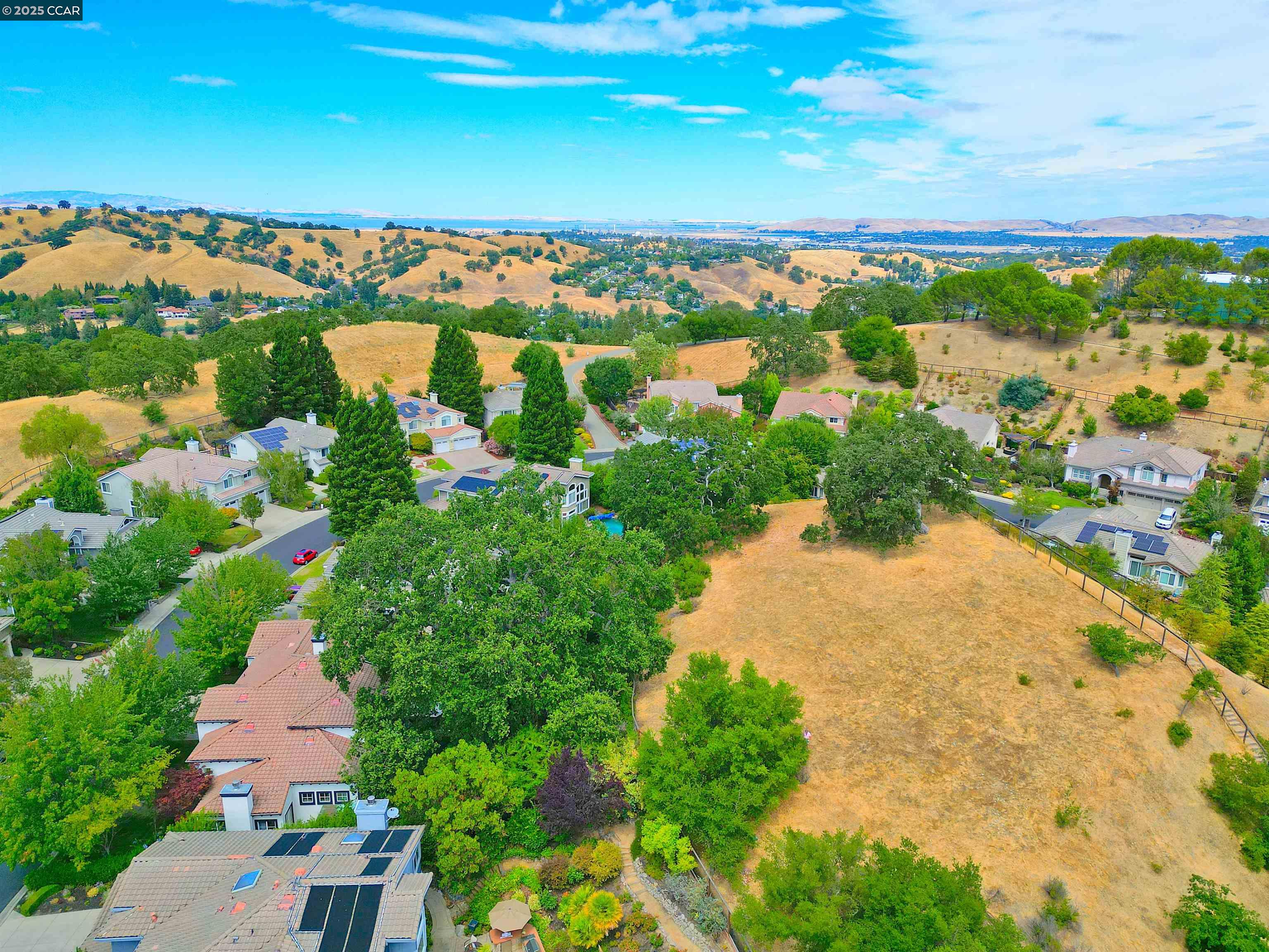 Detail Gallery Image 48 of 60 For 1239 Sunrise Ridge Dr, Lafayette,  CA 94549 - 6 Beds | 3/1 Baths
