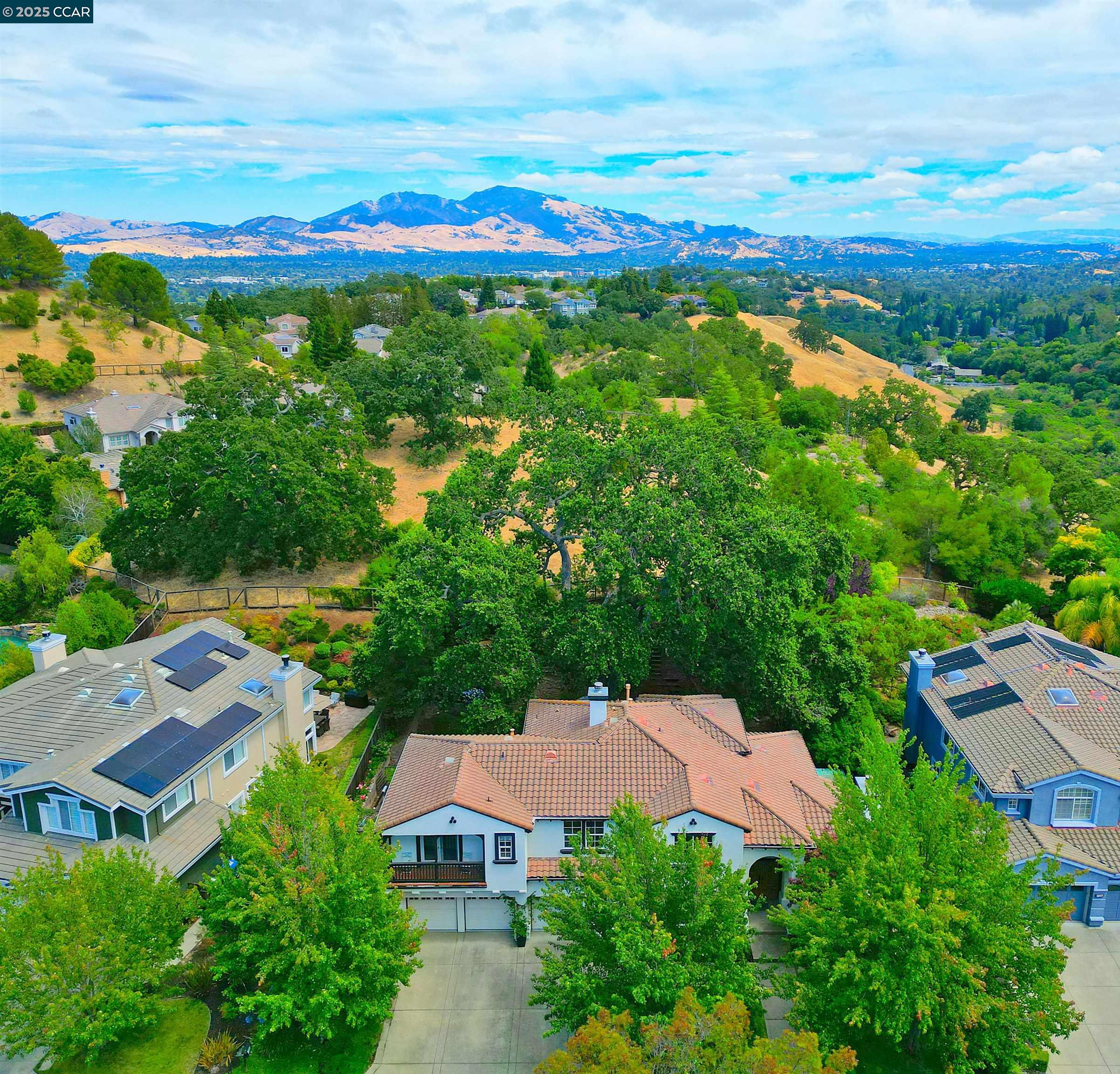 Detail Gallery Image 50 of 60 For 1239 Sunrise Ridge Dr, Lafayette,  CA 94549 - 6 Beds | 3/1 Baths