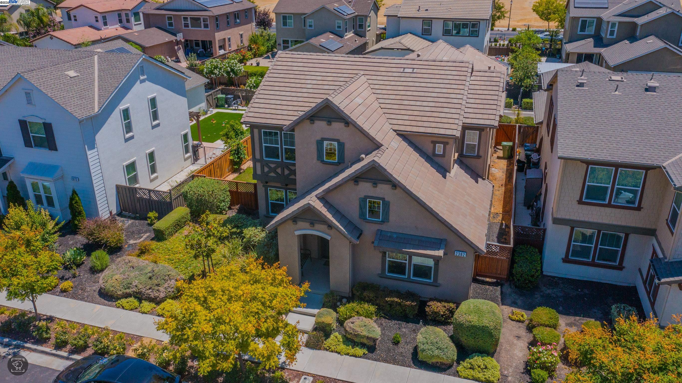 Detail Gallery Image 3 of 48 For 2382 Augusta Avenue, Tracy,  CA 95377 - 4 Beds | 3 Baths