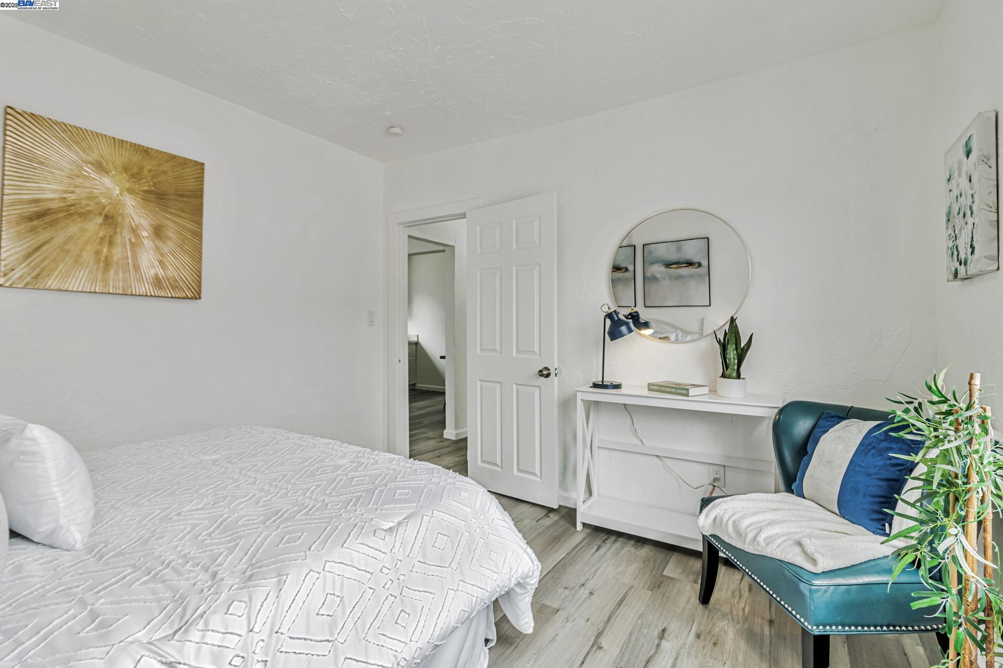 9700 Macarrthur Blvd., Oakland, California 94605, 6 Bedrooms Bedrooms, 6 Rooms Rooms,4 BathroomsBathrooms,Residential,For Sale,9700 Macarrthur Blvd.,41105887