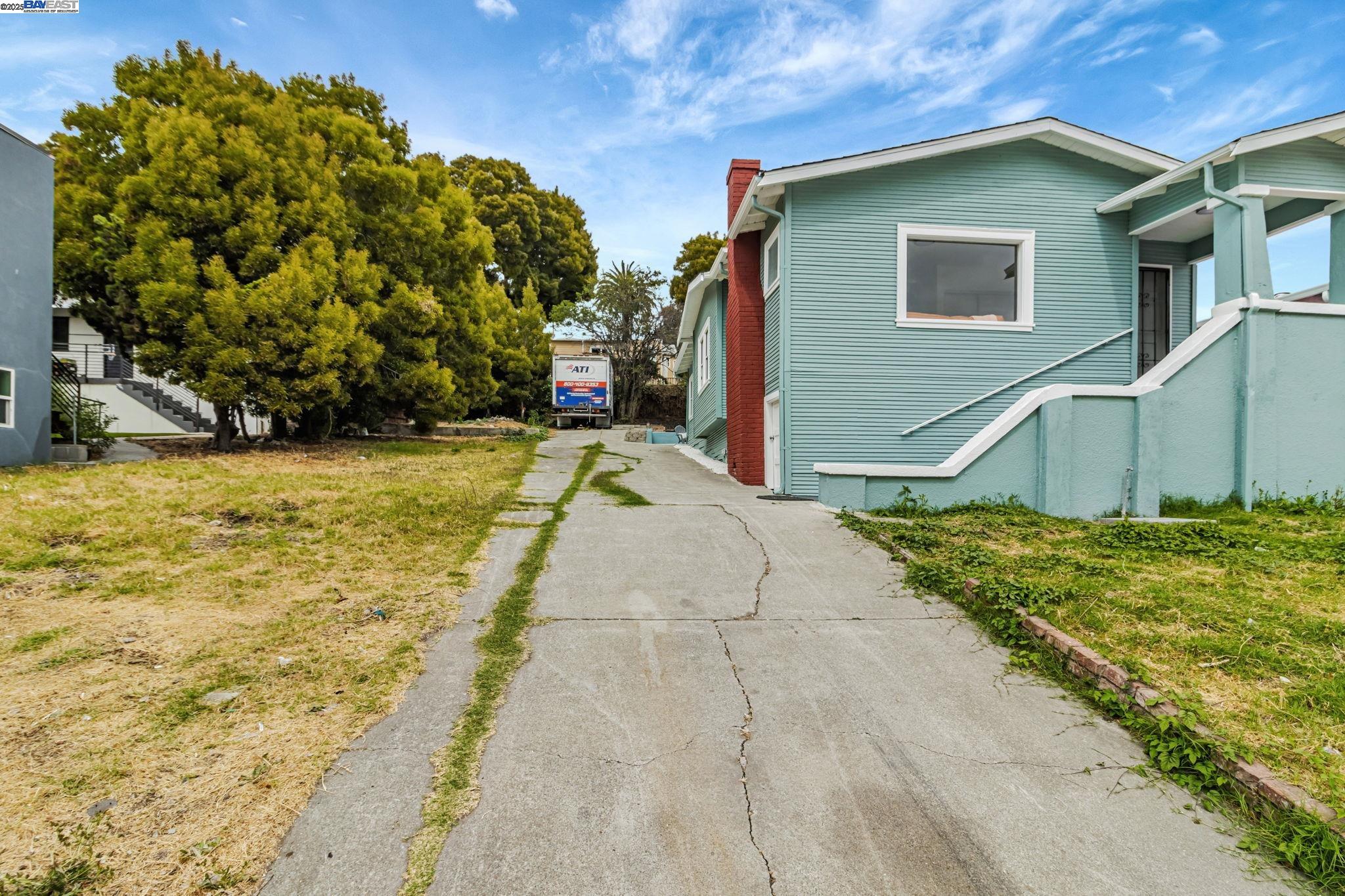9700 Macarrthur Blvd., Oakland, California 94605, 6 Bedrooms Bedrooms, 6 Rooms Rooms,4 BathroomsBathrooms,Residential,For Sale,9700 Macarrthur Blvd.,41105887