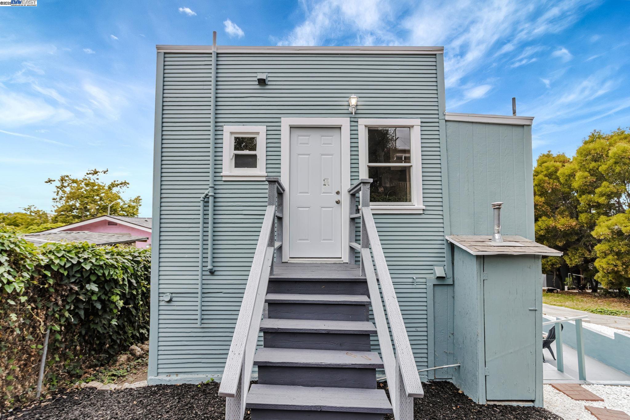 9700 Macarrthur Blvd., Oakland, California 94605, 6 Bedrooms Bedrooms, 6 Rooms Rooms,4 BathroomsBathrooms,Residential,For Sale,9700 Macarrthur Blvd.,41105887