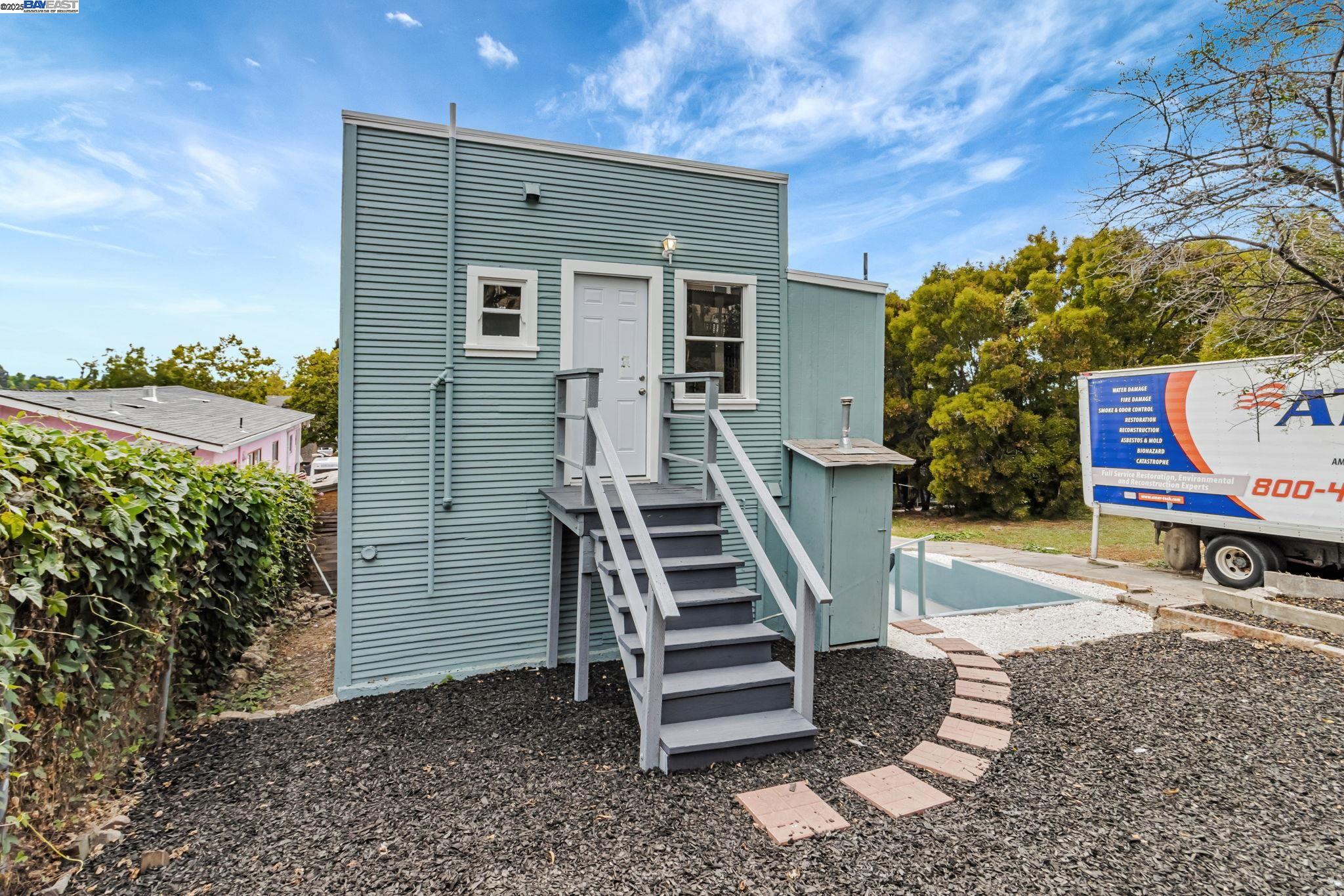 9700 Macarrthur Blvd., Oakland, California 94605, 6 Bedrooms Bedrooms, 6 Rooms Rooms,4 BathroomsBathrooms,Residential,For Sale,9700 Macarrthur Blvd.,41105887