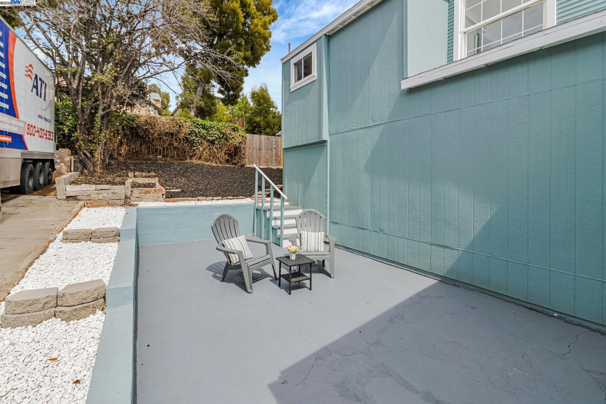9700 Macarrthur Blvd., Oakland, California 94605, 6 Bedrooms Bedrooms, 6 Rooms Rooms,4 BathroomsBathrooms,Residential,For Sale,9700 Macarrthur Blvd.,41105887