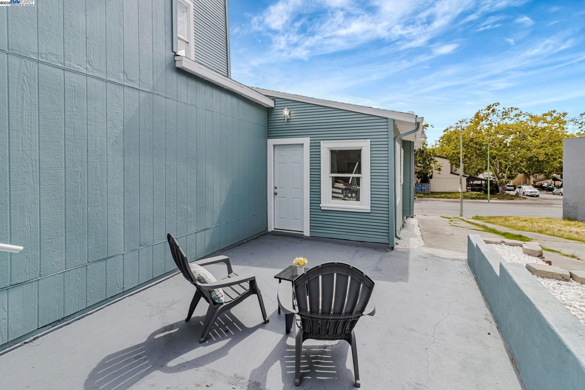 9700 Macarrthur Blvd., Oakland, California 94605, 6 Bedrooms Bedrooms, 6 Rooms Rooms,4 BathroomsBathrooms,Residential,For Sale,9700 Macarrthur Blvd.,41105887