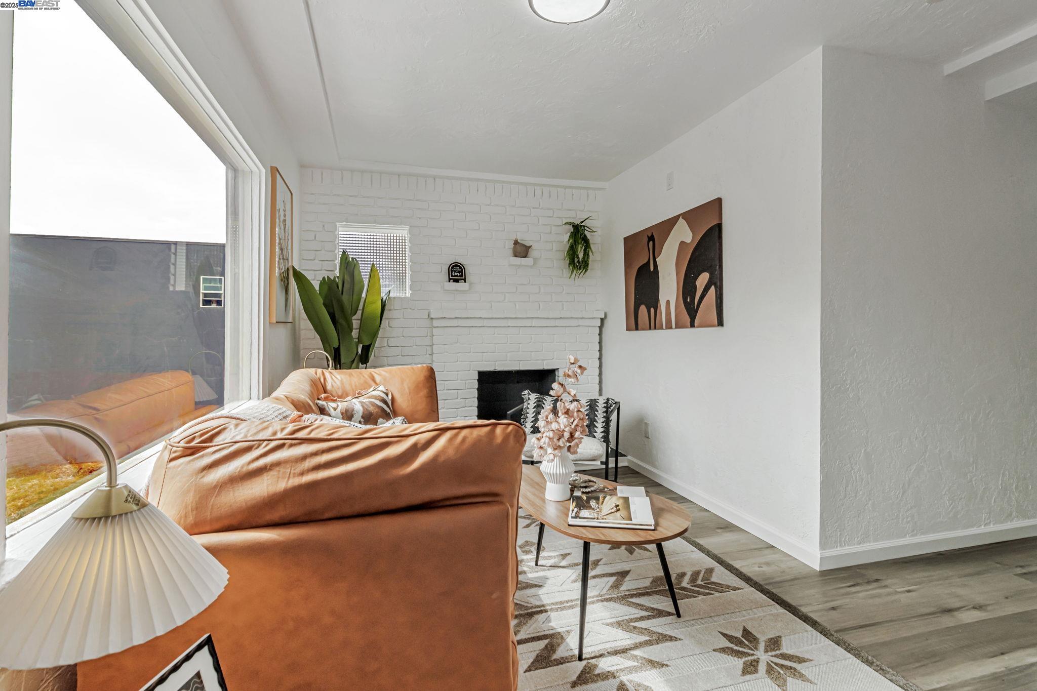 9700 Macarrthur Blvd., Oakland, California 94605, 6 Bedrooms Bedrooms, 6 Rooms Rooms,4 BathroomsBathrooms,Residential,For Sale,9700 Macarrthur Blvd.,41105887