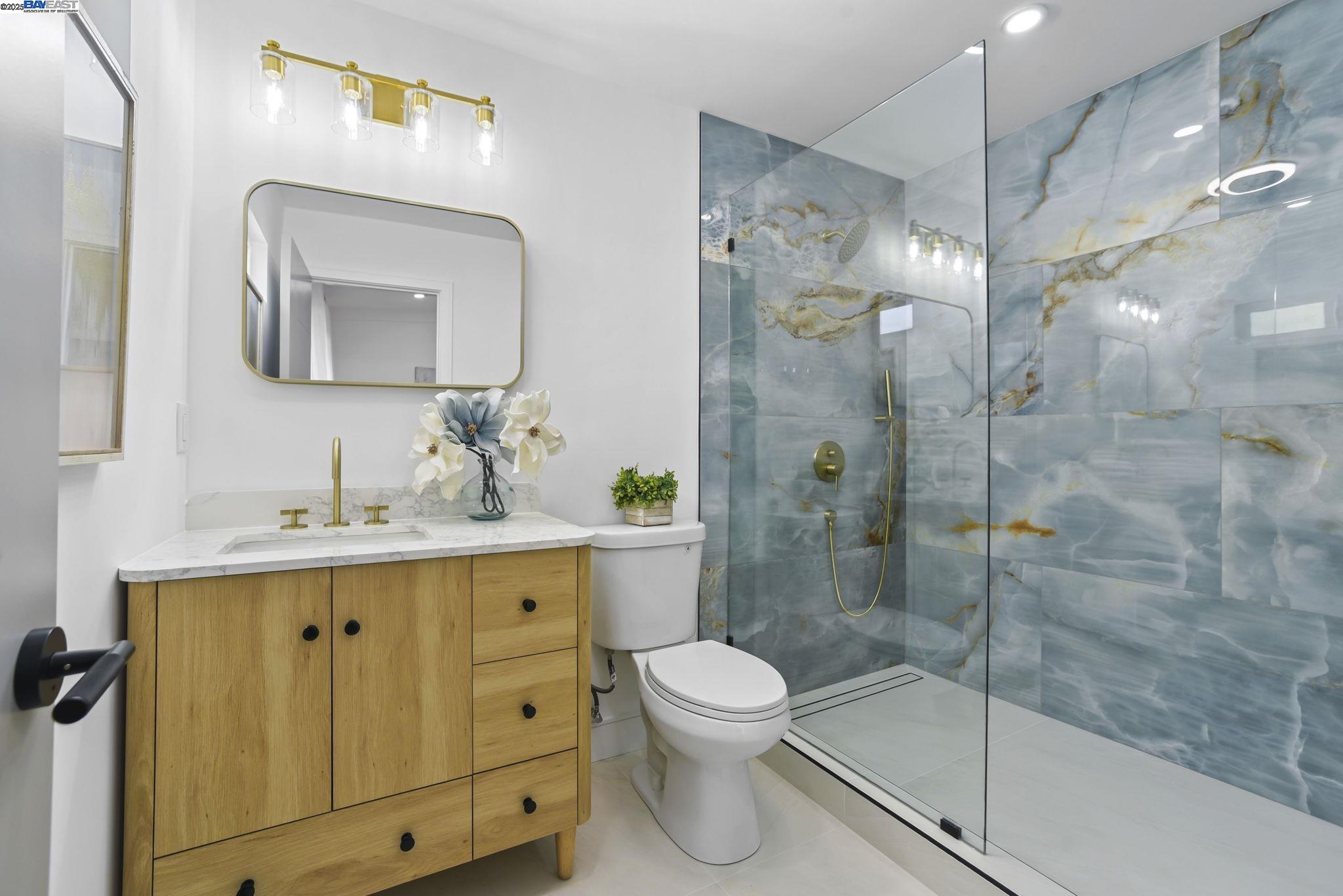 1313 Kiely Blvd, Santa Clara, California 95051, 3 Bedrooms Bedrooms, 5 Rooms Rooms,2 BathroomsBathrooms,Residential,For Sale,1313 Kiely Blvd,41105888