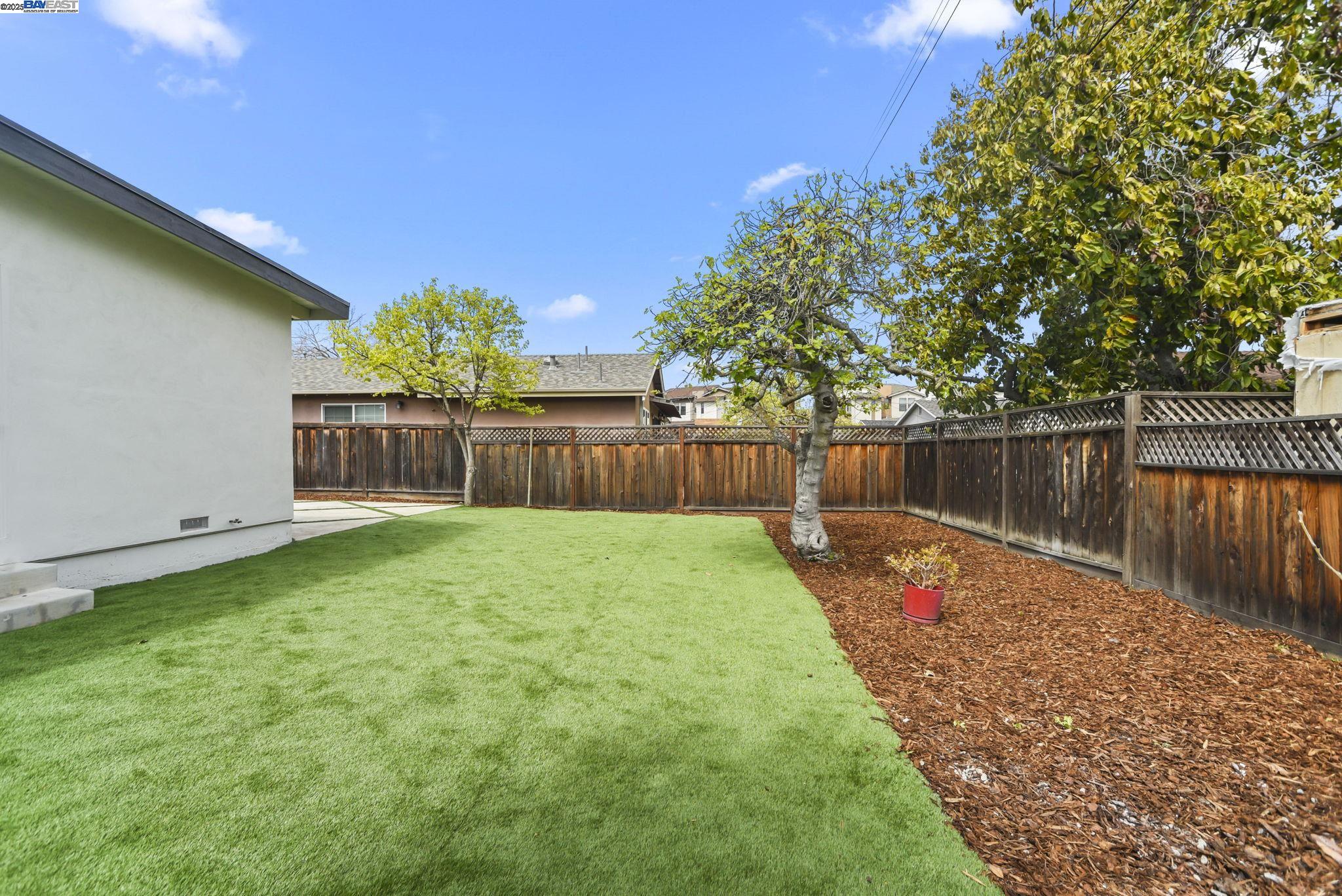 1313 Kiely Blvd, Santa Clara, California 95051, 3 Bedrooms Bedrooms, 5 Rooms Rooms,2 BathroomsBathrooms,Residential,For Sale,1313 Kiely Blvd,41105888