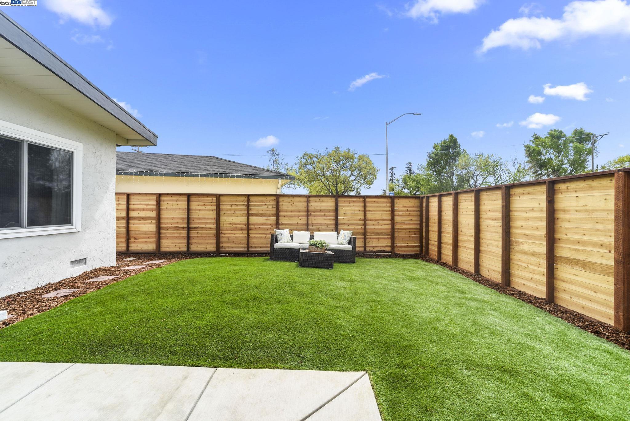 1313 Kiely Blvd, Santa Clara, California 95051, 3 Bedrooms Bedrooms, 5 Rooms Rooms,2 BathroomsBathrooms,Residential,For Sale,1313 Kiely Blvd,41105888