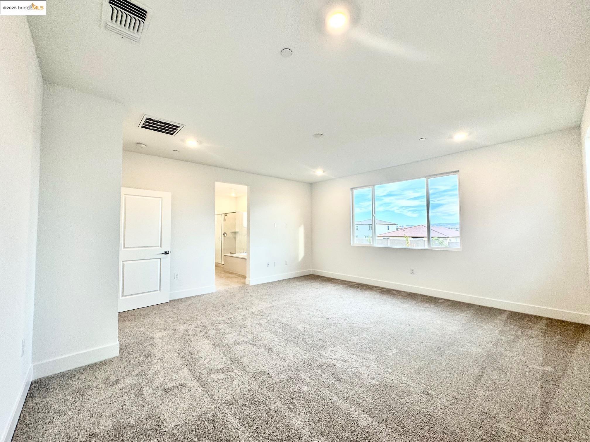 2850 Talkeetna Street, Manteca, California 95337, 5 Bedrooms Bedrooms, 8 Rooms Rooms,3 BathroomsBathrooms,Residential Lease,For Rent,2850 Talkeetna Street,41105889