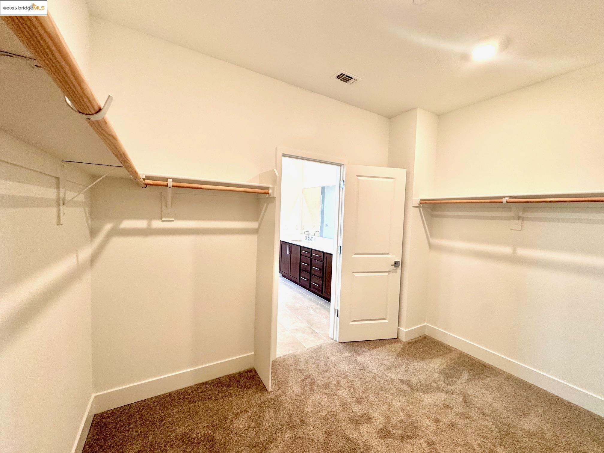 2850 Talkeetna Street, Manteca, California 95337, 5 Bedrooms Bedrooms, 8 Rooms Rooms,3 BathroomsBathrooms,Residential Lease,For Rent,2850 Talkeetna Street,41105889