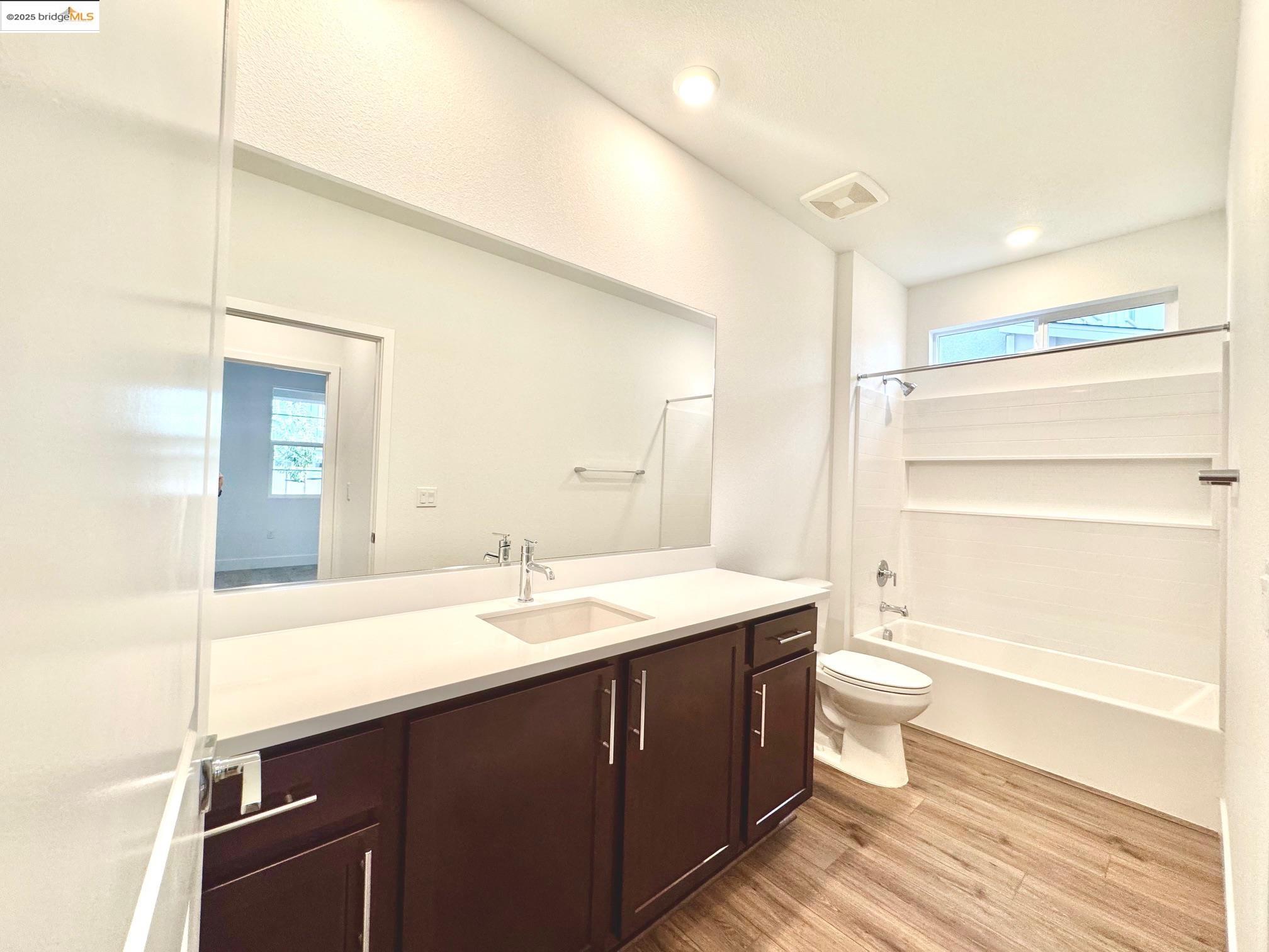 2850 Talkeetna Street, Manteca, California 95337, 5 Bedrooms Bedrooms, 8 Rooms Rooms,3 BathroomsBathrooms,Residential Lease,For Rent,2850 Talkeetna Street,41105889