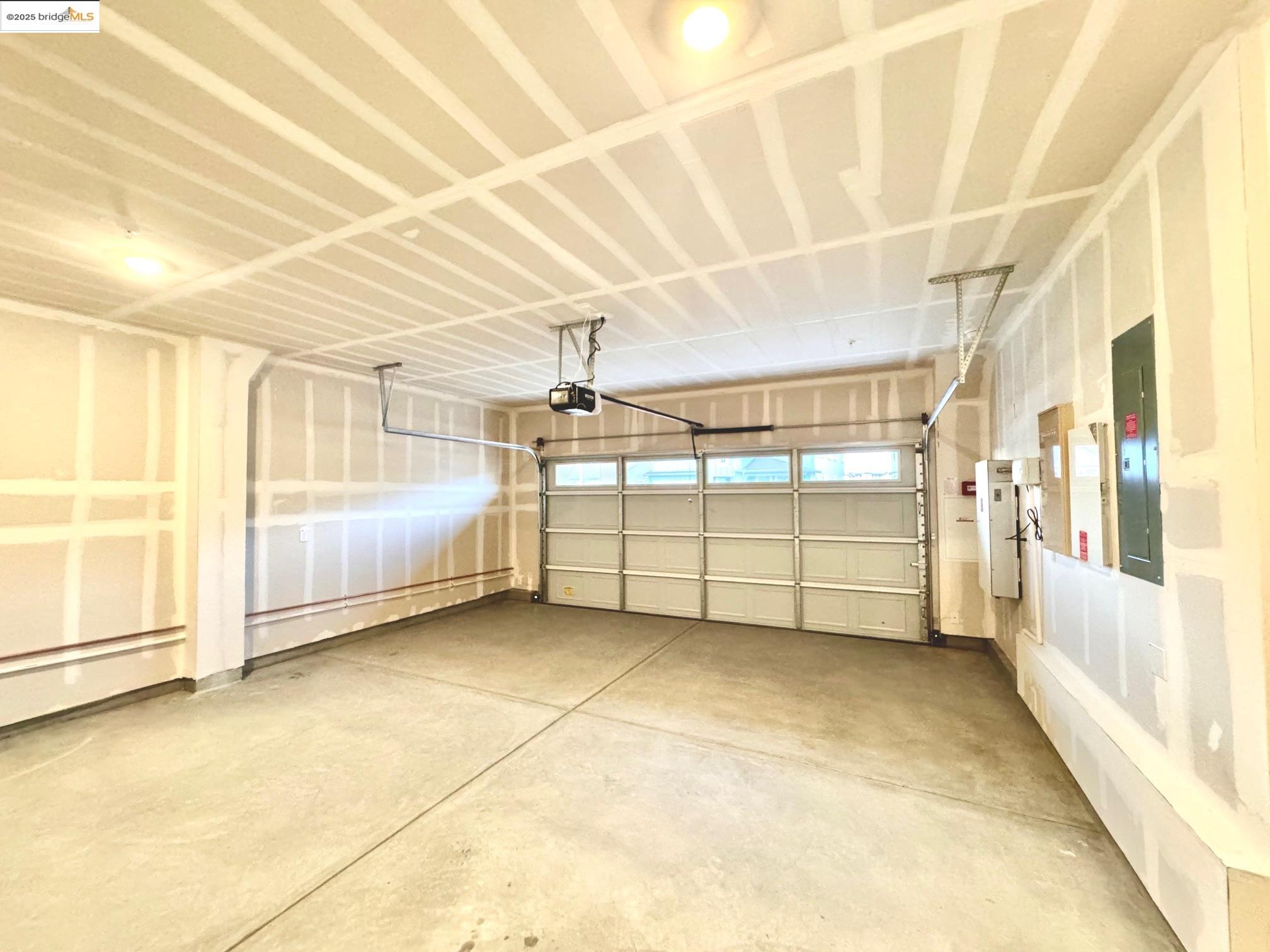 2850 Talkeetna Street, Manteca, California 95337, 5 Bedrooms Bedrooms, 8 Rooms Rooms,3 BathroomsBathrooms,Residential Lease,For Rent,2850 Talkeetna Street,41105889