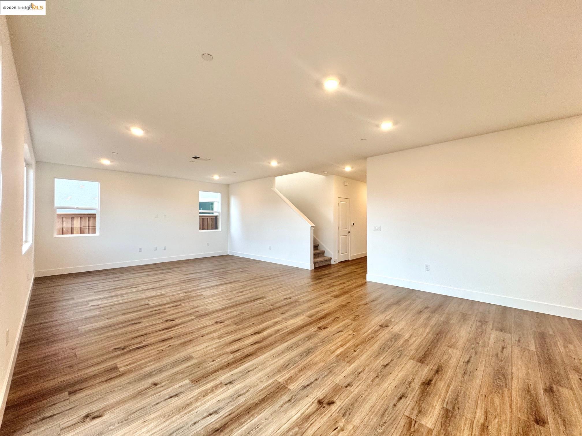 2850 Talkeetna Street, Manteca, California 95337, 5 Bedrooms Bedrooms, 8 Rooms Rooms,3 BathroomsBathrooms,Residential Lease,For Rent,2850 Talkeetna Street,41105889