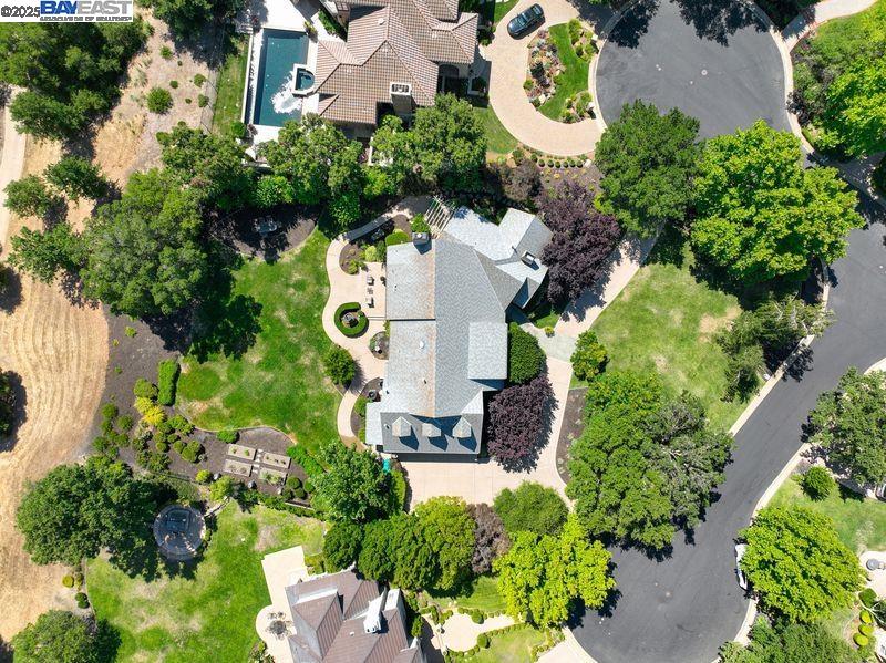 3029 Alburni Ct, Pleasanton, California 94566, 4 Bedrooms Bedrooms, 11 Rooms Rooms,3 BathroomsBathrooms,Residential,For Sale,3029 Alburni Ct,41105890