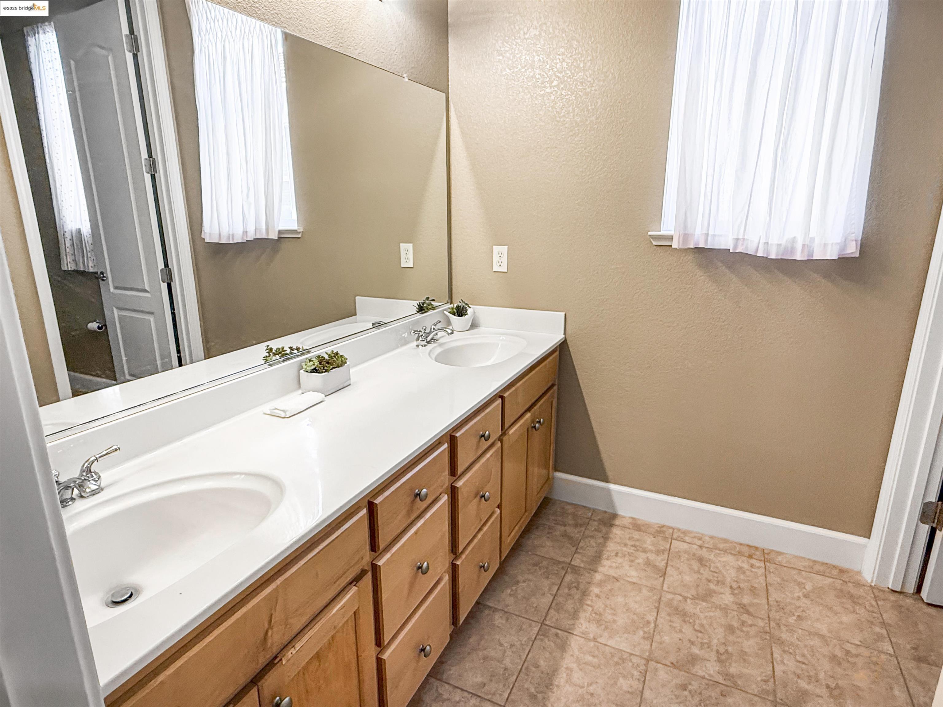 2921 Rio Verde, Bay Point, California 94565, 4 Bedrooms Bedrooms, 10 Rooms Rooms,3 BathroomsBathrooms,Residential,For Sale,2921 Rio Verde,41105891