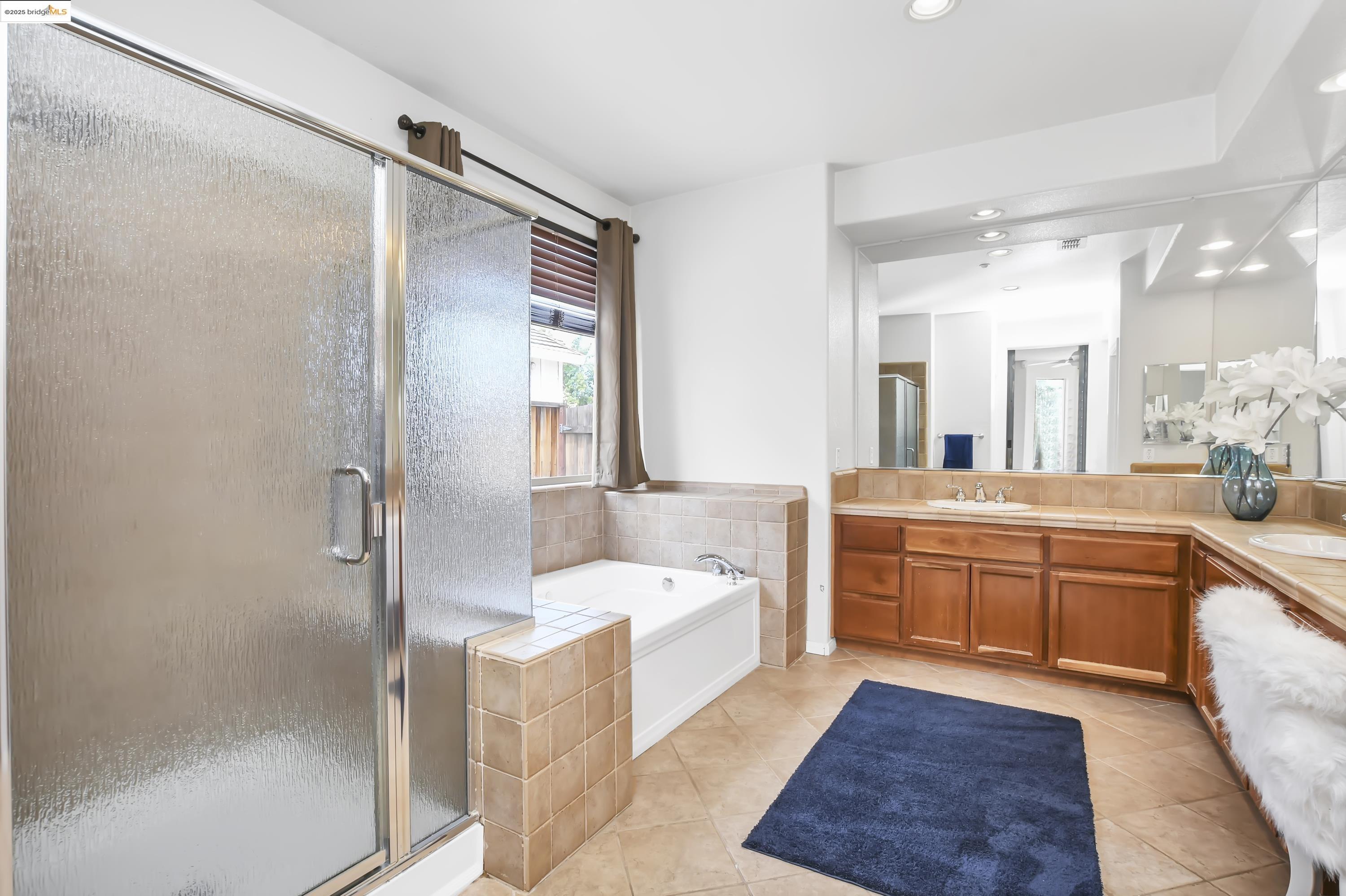 1212 landover, Brentwood, California 94513, 4 Bedrooms Bedrooms, 10 Rooms Rooms,3 BathroomsBathrooms,Residential,For Sale,1212 landover,41105892