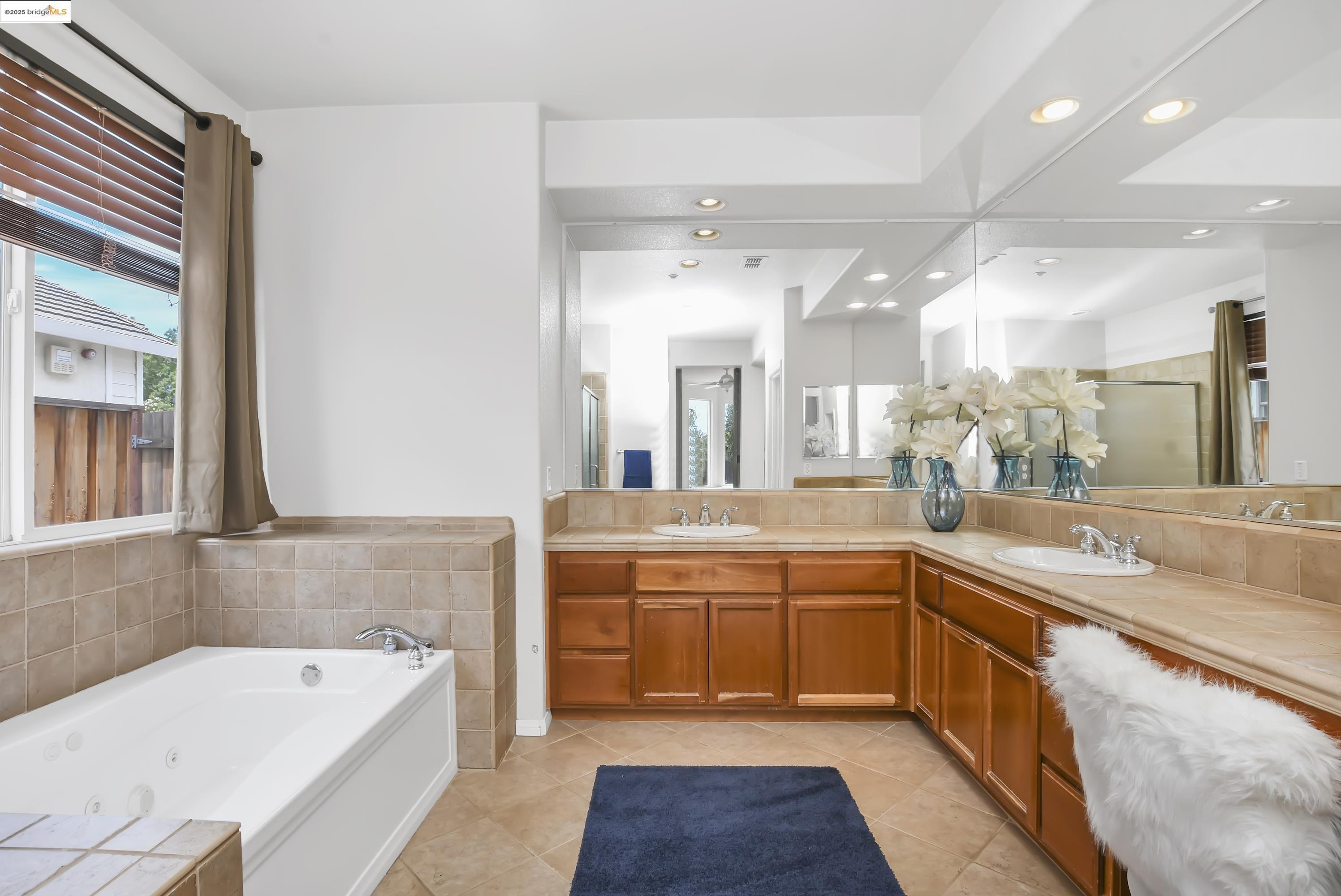 1212 landover, Brentwood, California 94513, 4 Bedrooms Bedrooms, 10 Rooms Rooms,3 BathroomsBathrooms,Residential,For Sale,1212 landover,41105892