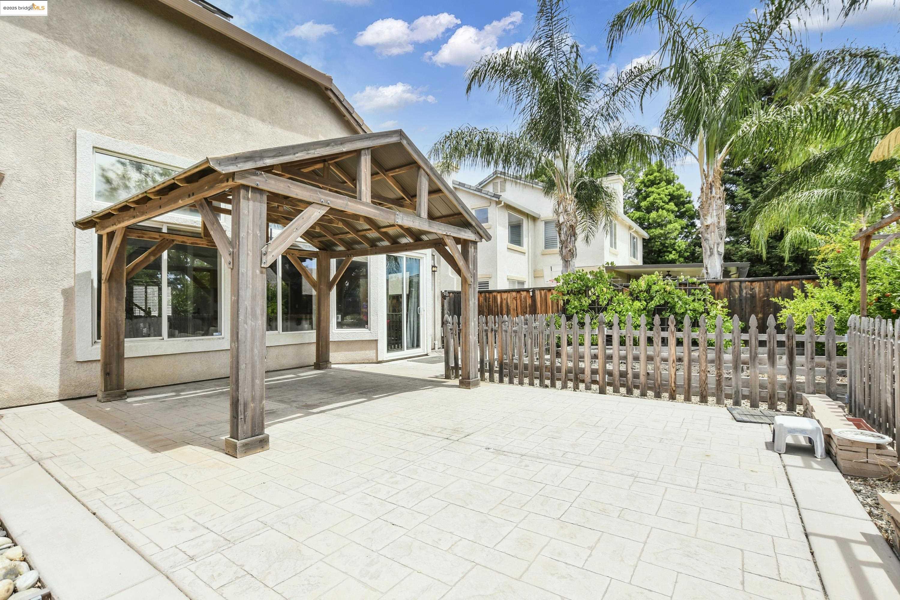 1212 landover, Brentwood, California 94513, 4 Bedrooms Bedrooms, 10 Rooms Rooms,3 BathroomsBathrooms,Residential,For Sale,1212 landover,41105892