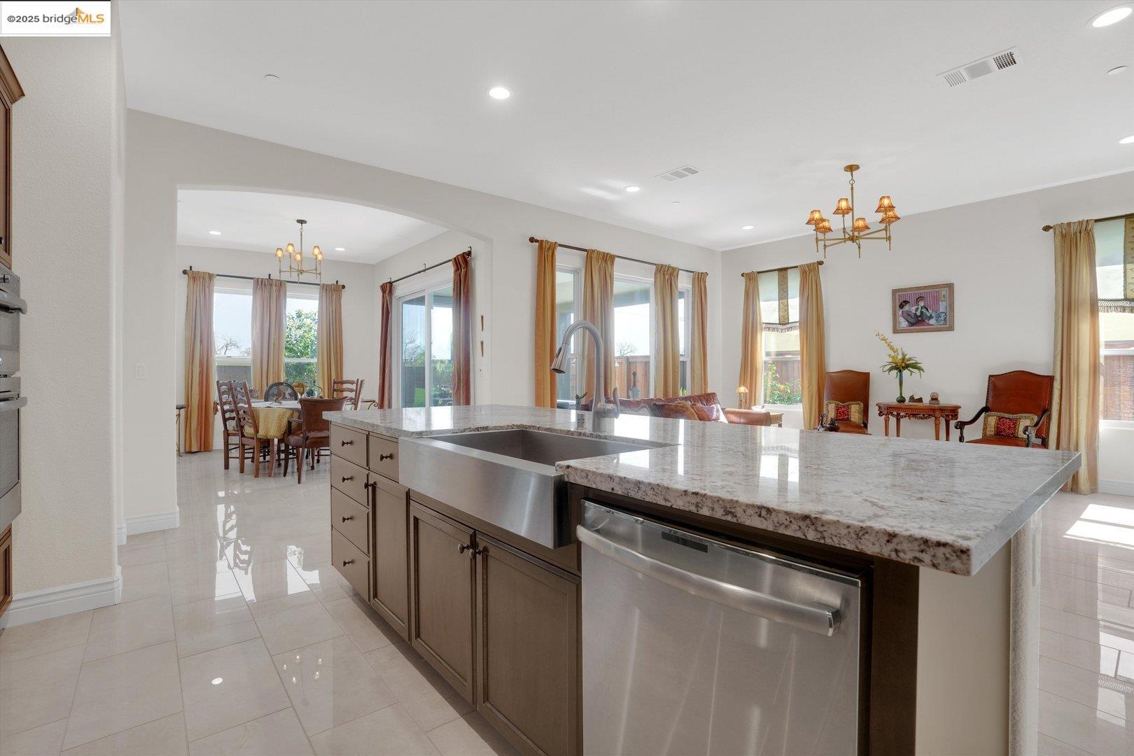 1577 Chianti LN, Brentwood, California 94513, 2 Bedrooms Bedrooms, 8 Rooms Rooms,2 BathroomsBathrooms,Residential,For Sale,1577 Chianti LN,41105895