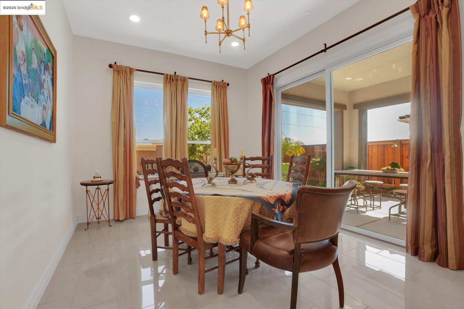 1577 Chianti LN, Brentwood, California 94513, 2 Bedrooms Bedrooms, 8 Rooms Rooms,2 BathroomsBathrooms,Residential,For Sale,1577 Chianti LN,41105895