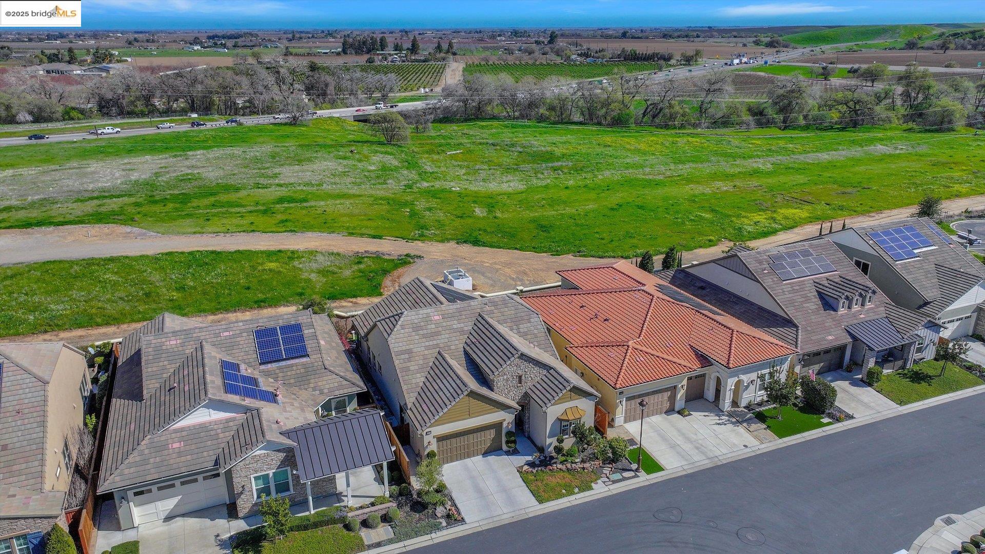1577 Chianti LN, Brentwood, California 94513, 2 Bedrooms Bedrooms, 8 Rooms Rooms,2 BathroomsBathrooms,Residential,For Sale,1577 Chianti LN,41105895
