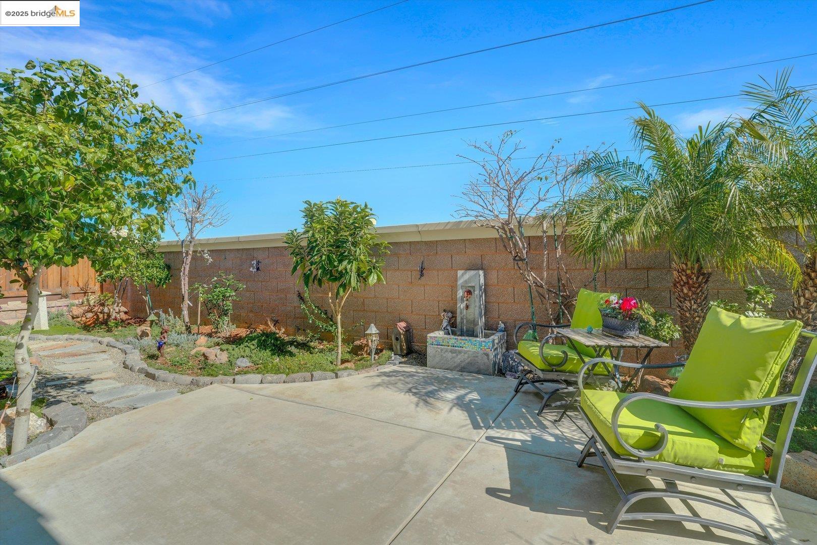 1577 Chianti LN, Brentwood, California 94513, 2 Bedrooms Bedrooms, 8 Rooms Rooms,2 BathroomsBathrooms,Residential,For Sale,1577 Chianti LN,41105895