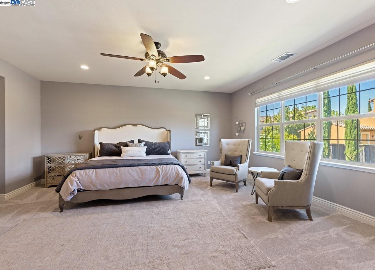 7563 Balmoral Way, San Ramon, California 94582, 6 Bedrooms Bedrooms, 12 Rooms Rooms,4 BathroomsBathrooms,Residential,For Sale,7563 Balmoral Way,41105898
