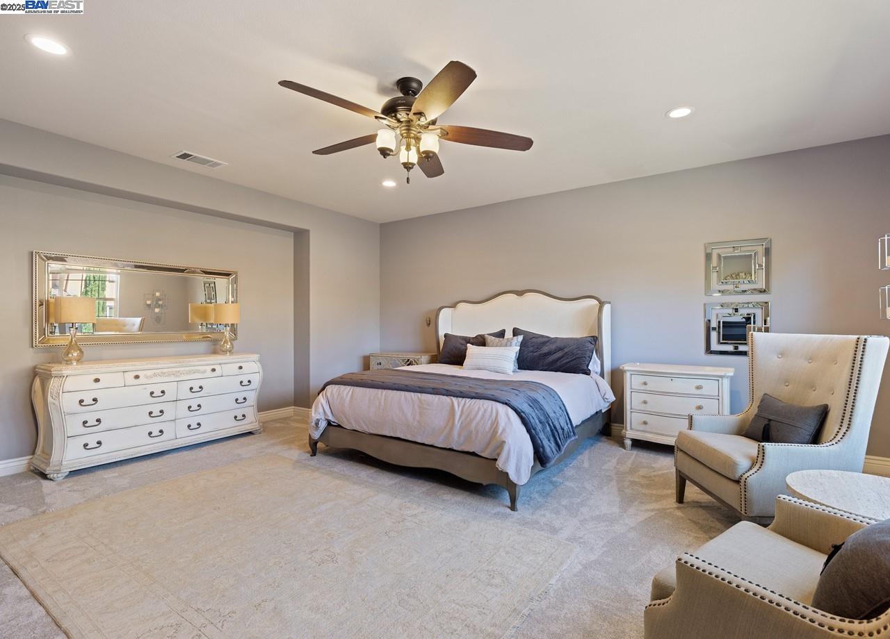 7563 Balmoral Way, San Ramon, California 94582, 6 Bedrooms Bedrooms, 12 Rooms Rooms,4 BathroomsBathrooms,Residential,For Sale,7563 Balmoral Way,41105898
