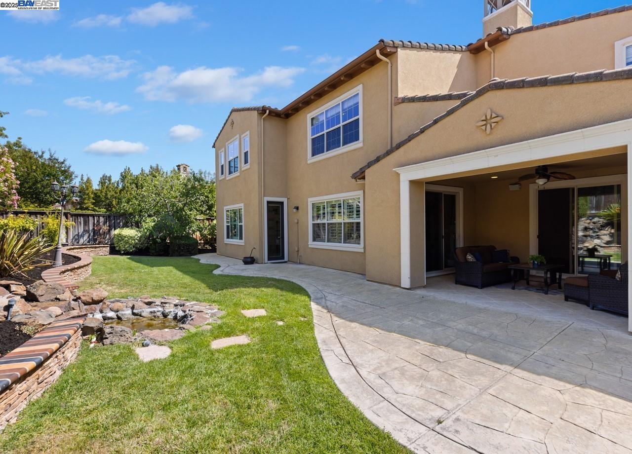 7563 Balmoral Way, San Ramon, California 94582, 6 Bedrooms Bedrooms, 12 Rooms Rooms,4 BathroomsBathrooms,Residential,For Sale,7563 Balmoral Way,41105898