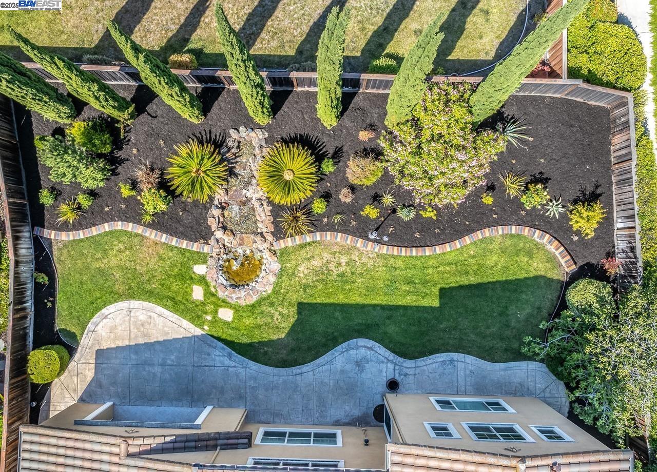7563 Balmoral Way, San Ramon, California 94582, 6 Bedrooms Bedrooms, 12 Rooms Rooms,4 BathroomsBathrooms,Residential,For Sale,7563 Balmoral Way,41105898