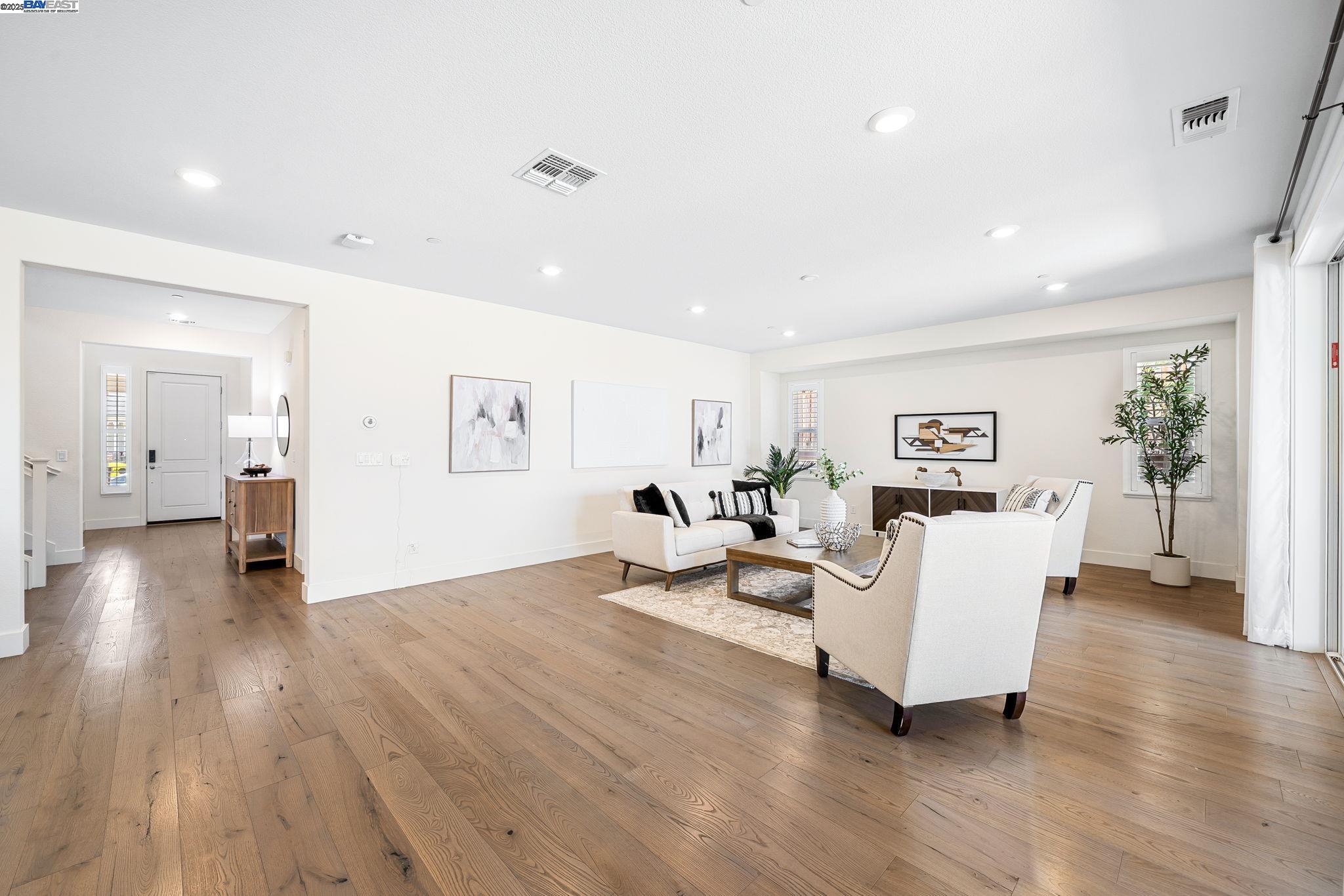 Detail Gallery Image 12 of 60 For 808 via Palermo, San Ramon,  CA 94583 - 4 Beds | 3 Baths
