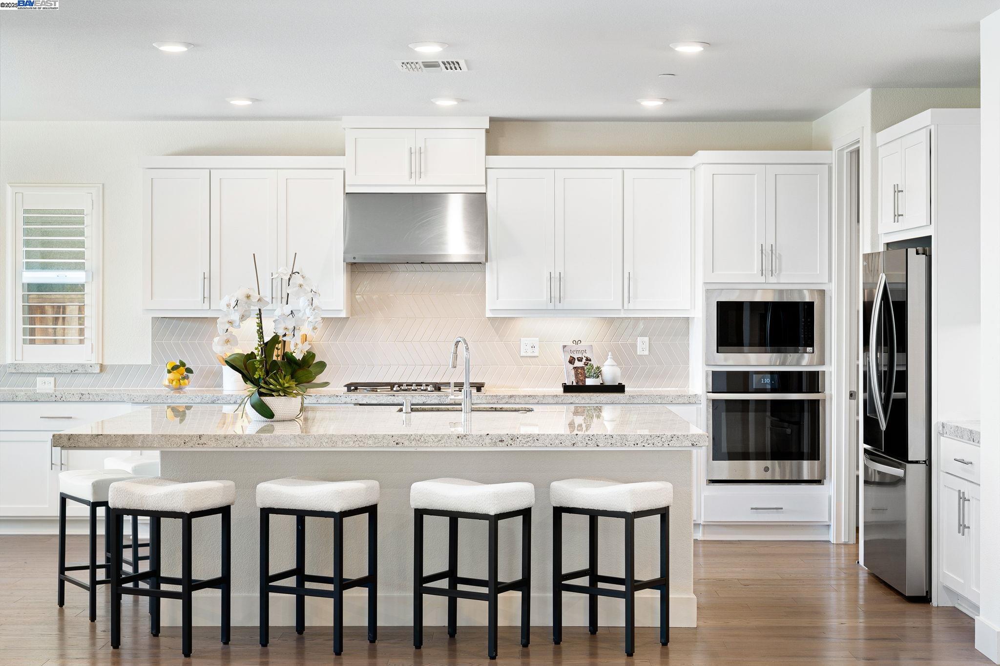Detail Gallery Image 14 of 60 For 808 via Palermo, San Ramon,  CA 94583 - 4 Beds | 3 Baths