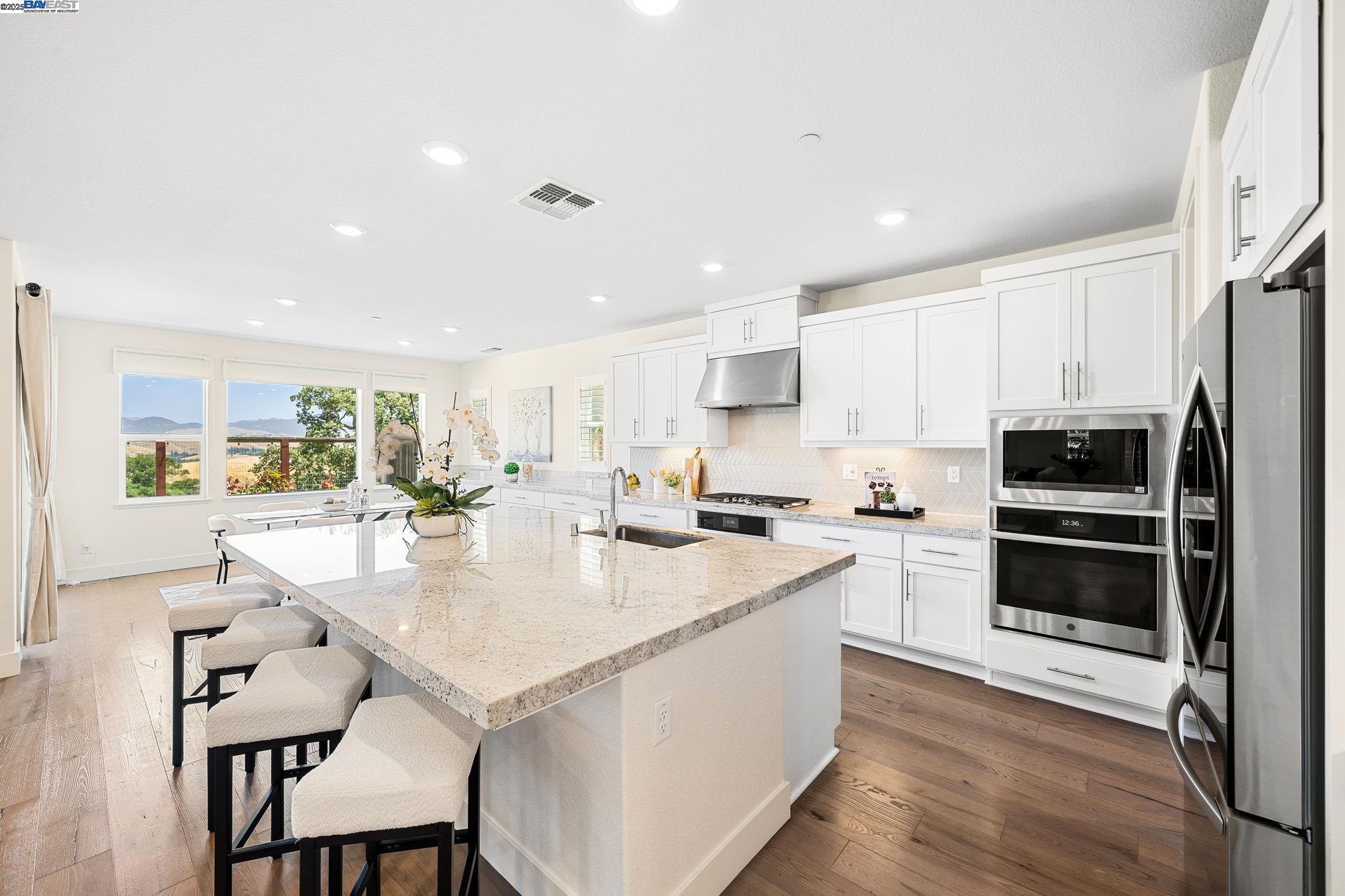 Detail Gallery Image 17 of 60 For 808 via Palermo, San Ramon,  CA 94583 - 4 Beds | 3 Baths