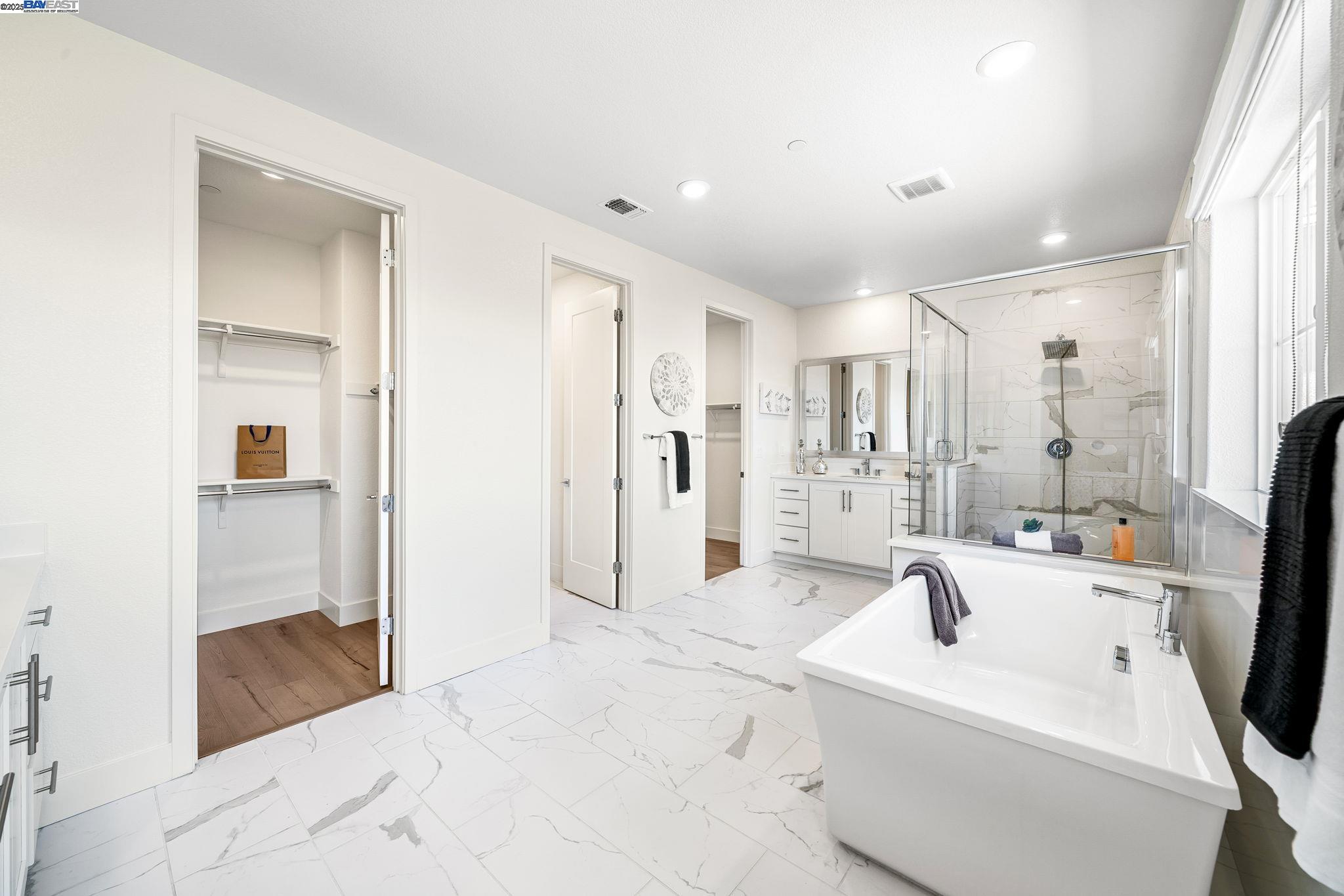 Detail Gallery Image 36 of 60 For 808 via Palermo, San Ramon,  CA 94583 - 4 Beds | 3 Baths