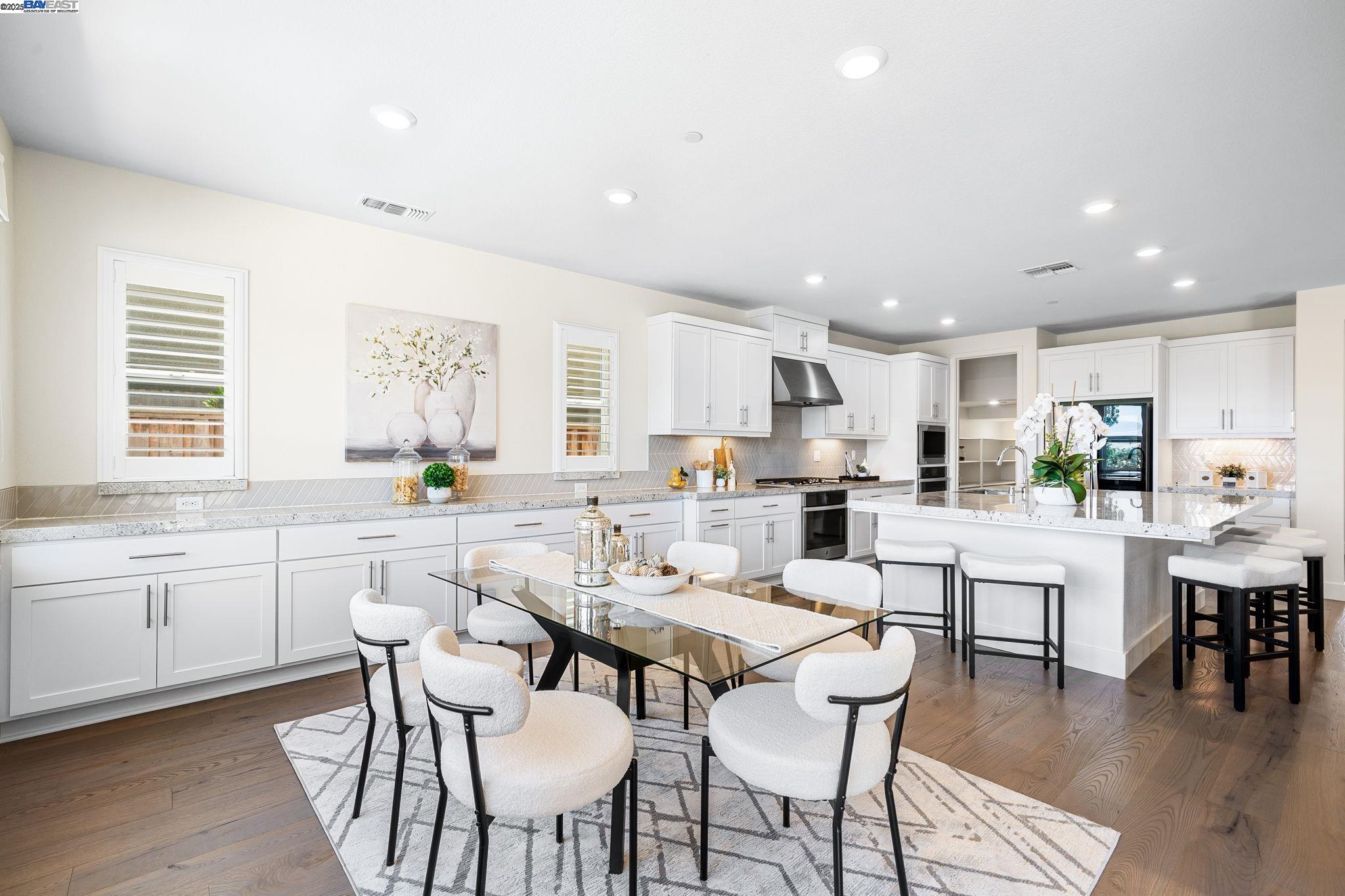 Detail Gallery Image 10 of 60 For 808 via Palermo, San Ramon,  CA 94583 - 4 Beds | 3 Baths