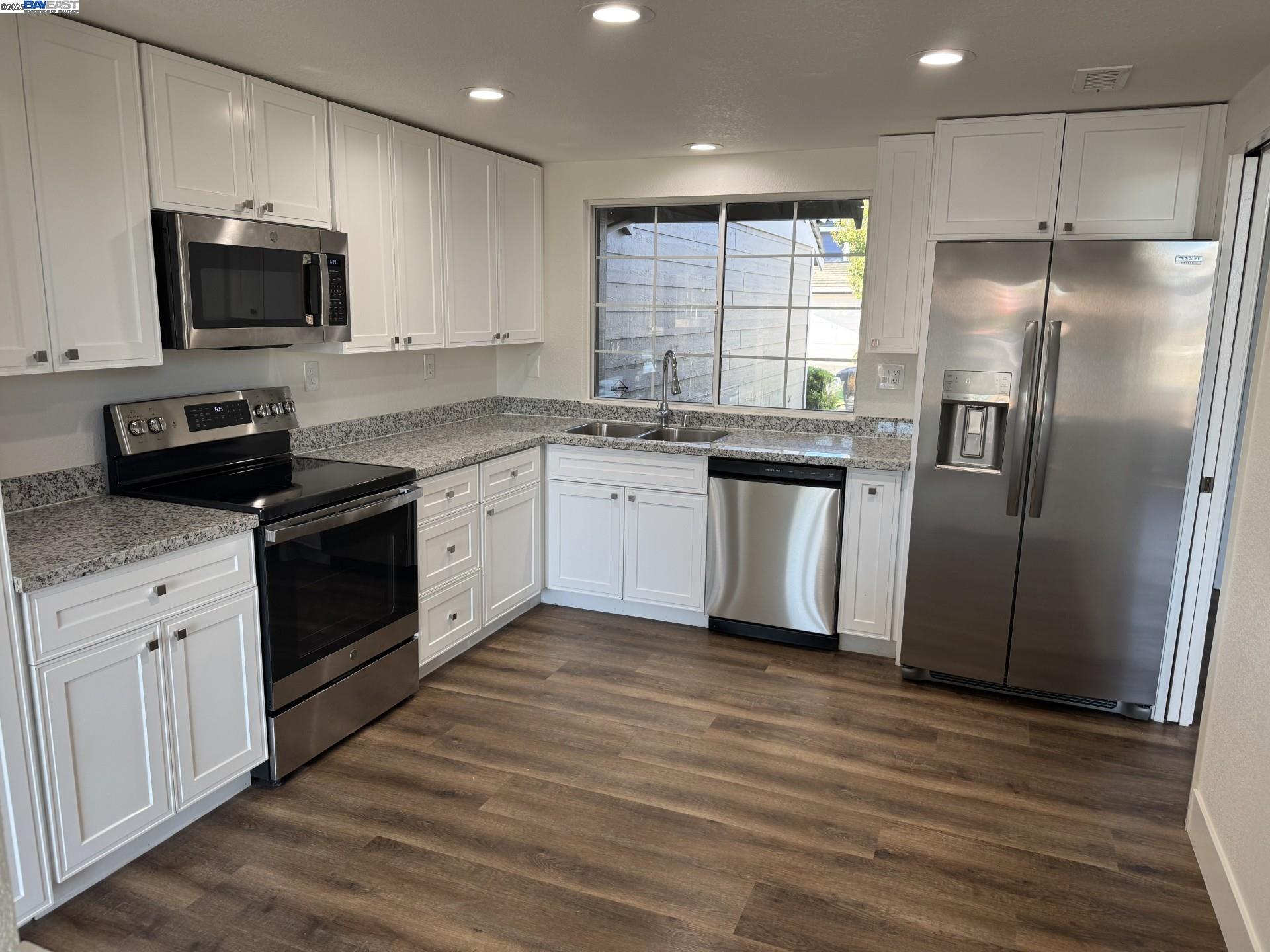 Photo #4: 41105907 Listing 